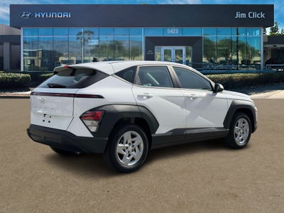 2027 Hyundai Kona SE FWD