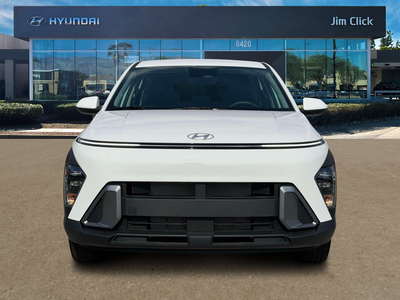2027 Hyundai Kona SE FWD