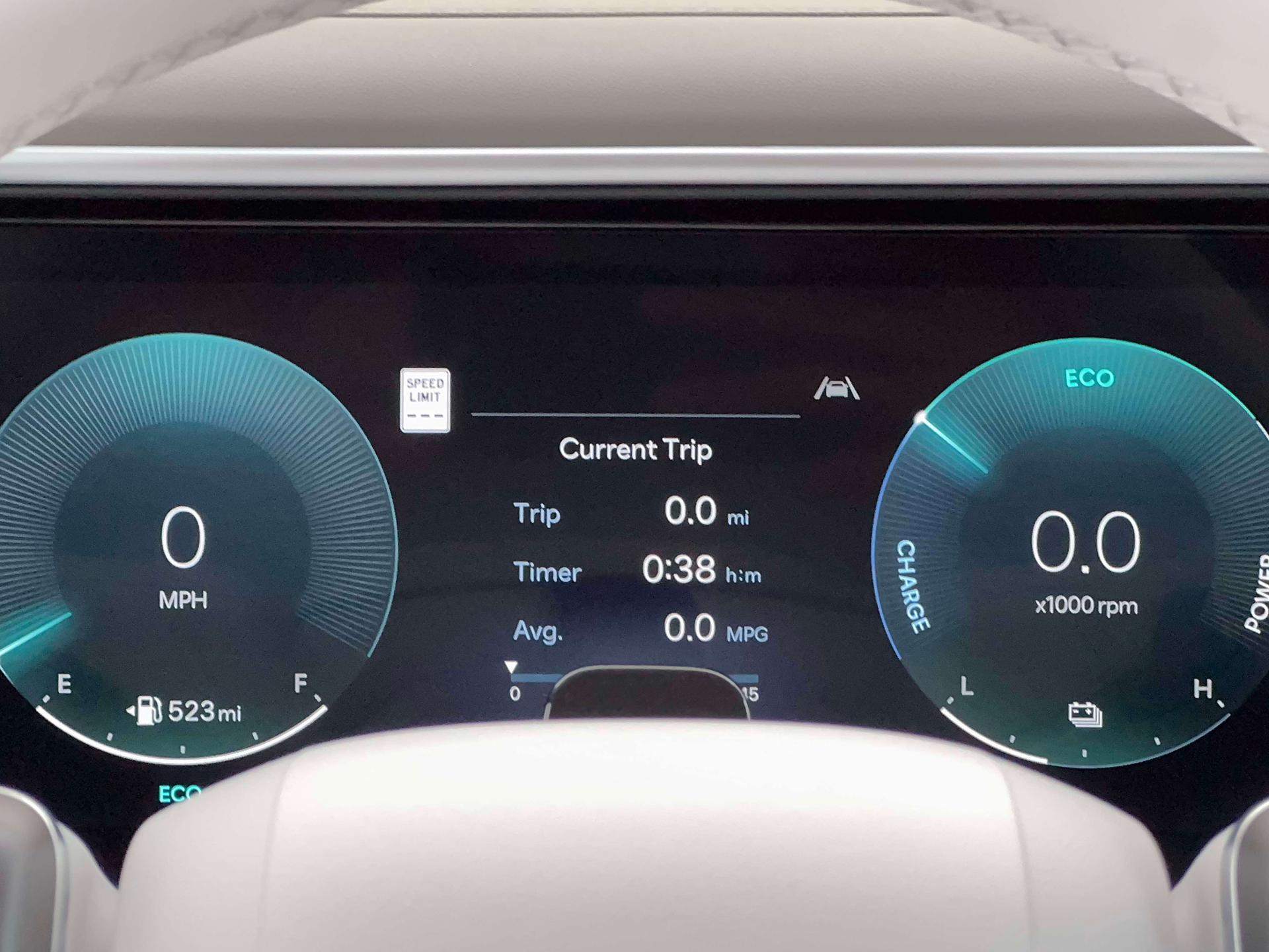 2027 Hyundai Palisade Hybrid SEL 8P