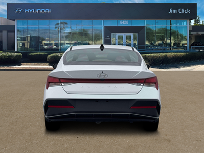 2026 Hyundai Elantra SE