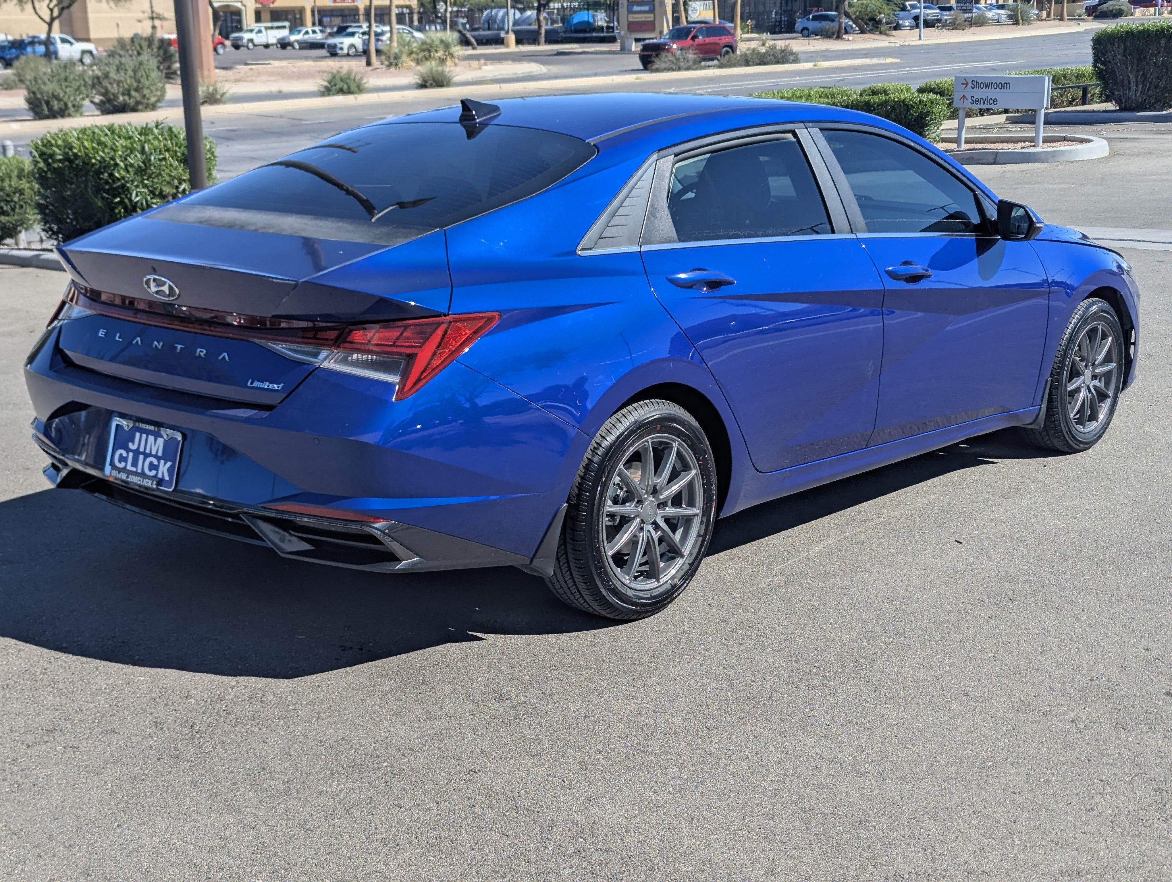 2023 Hyundai Elantra Limited
