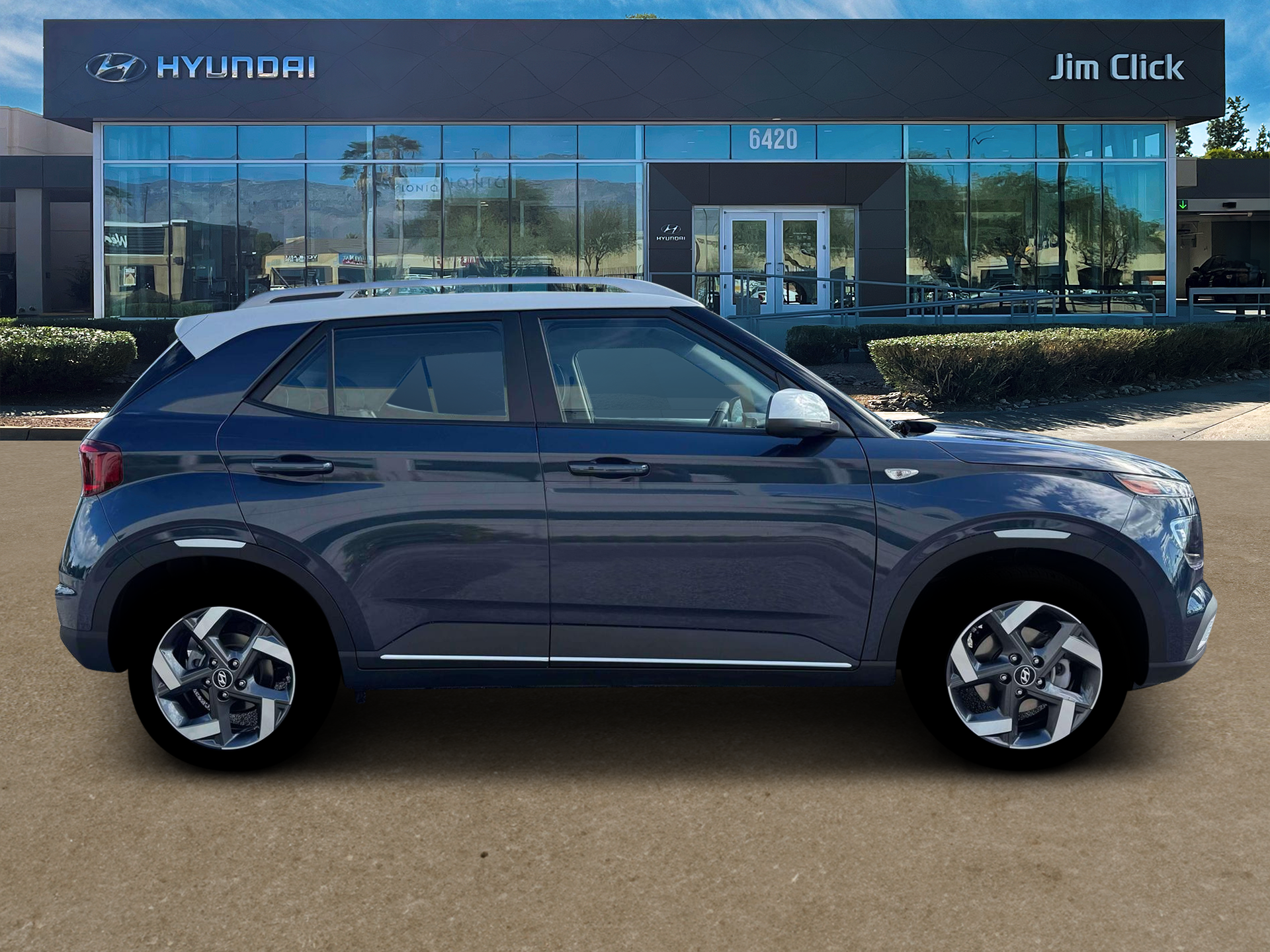 2026 Hyundai Venue SEL w/Two-Tone Roof