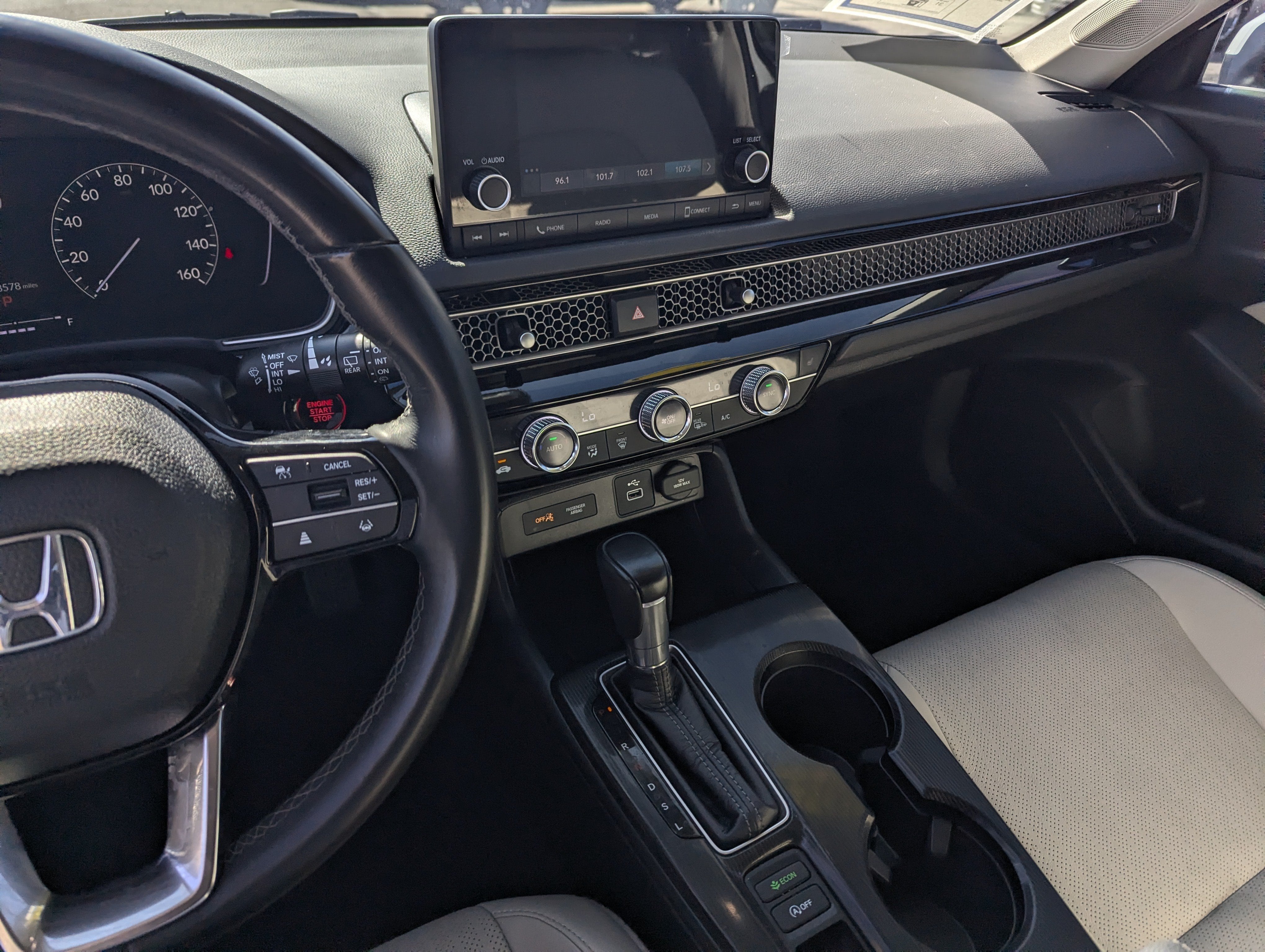 2022 Honda Civic Hatchback EX-L