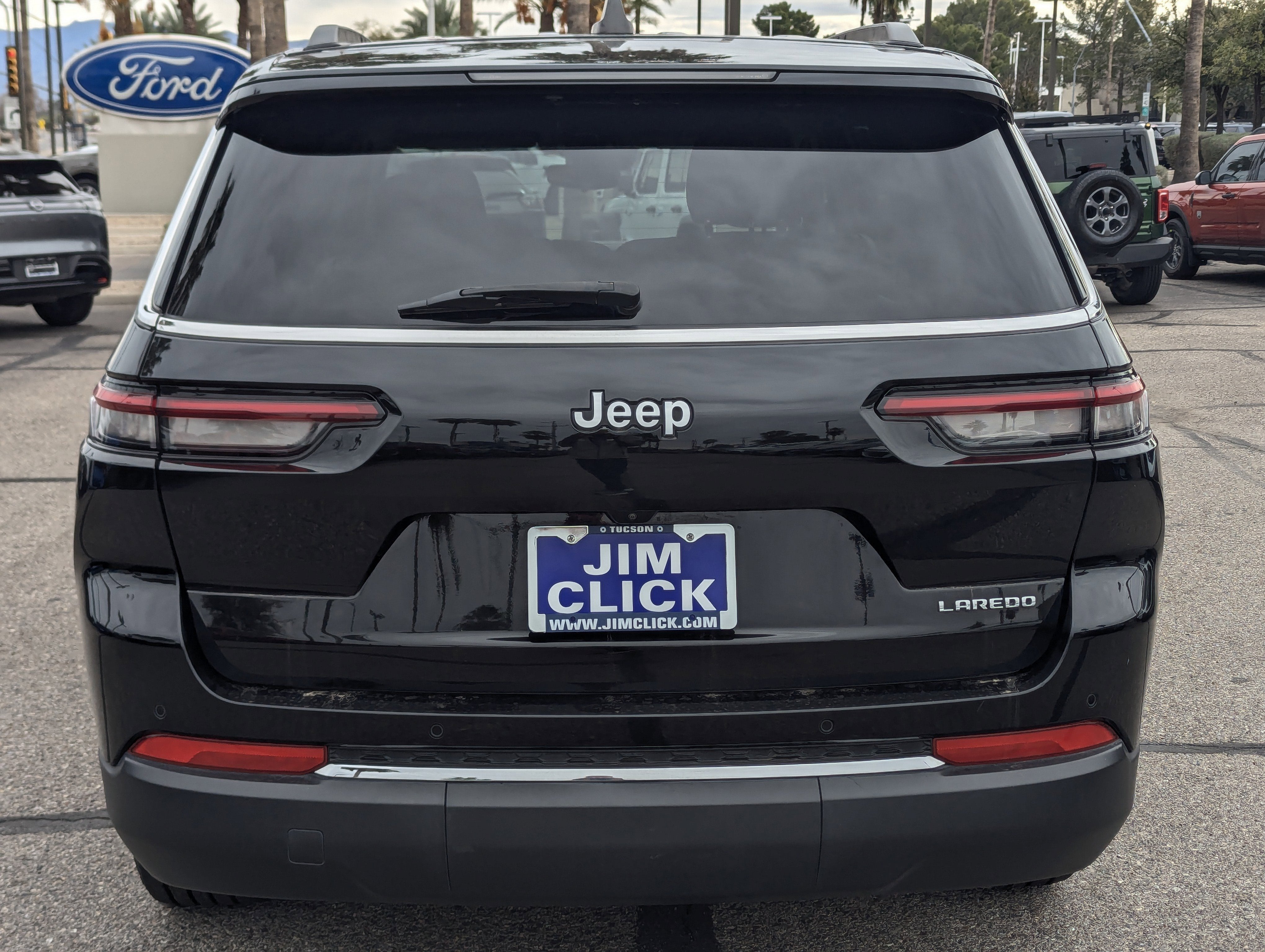 2023 Jeep Grand Cherokee L Laredo