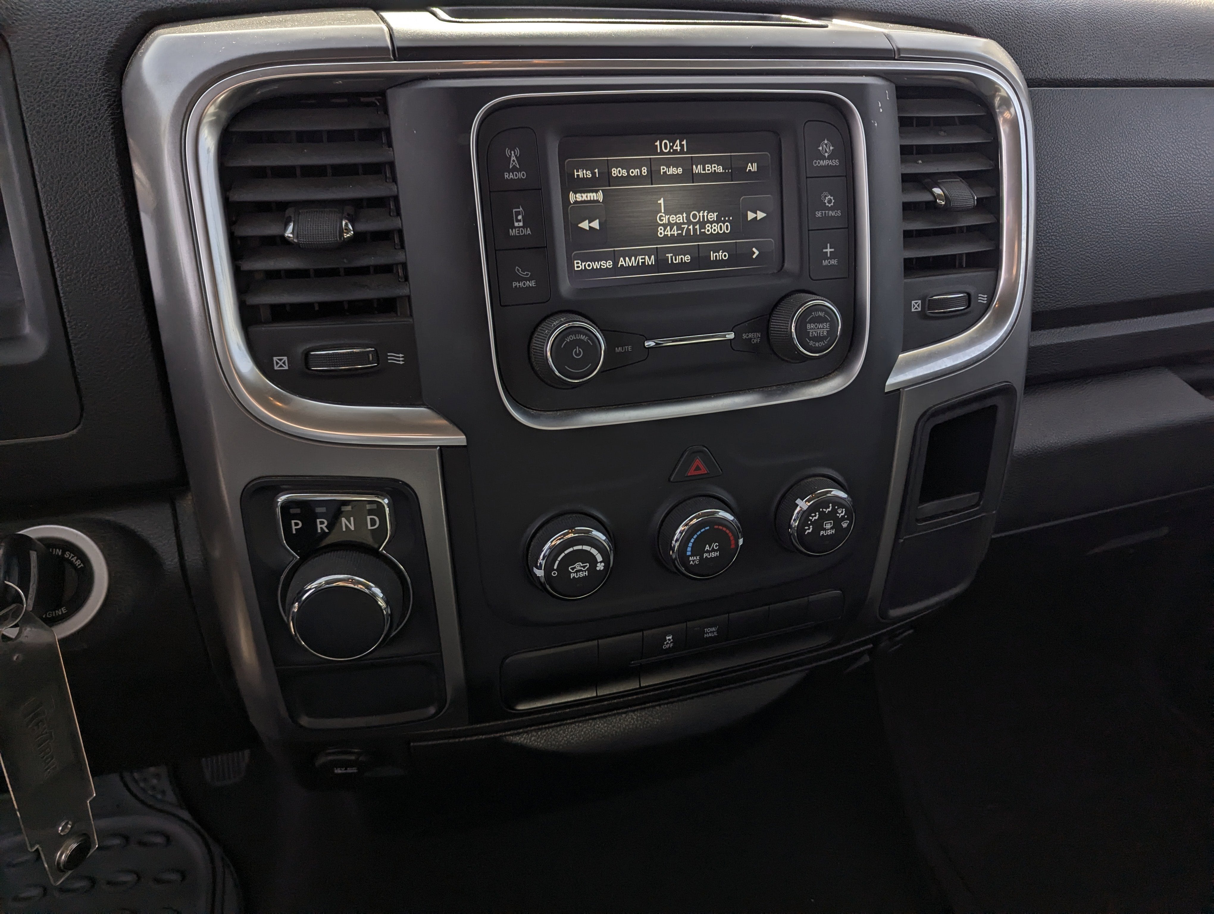 2024 RAM 1500 Classic SLT