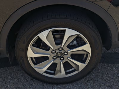 2025 Ford Escape Platinum