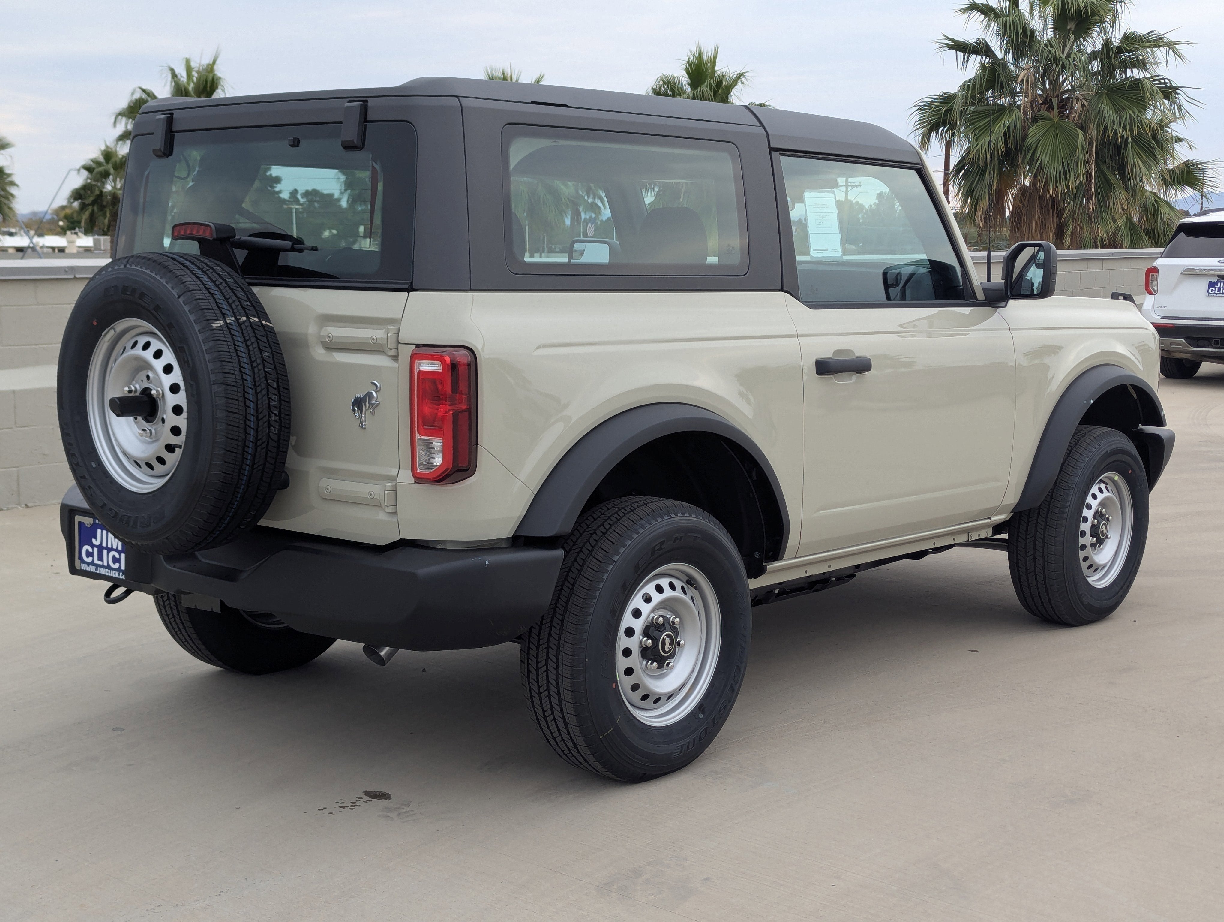 2025 Ford Bronco Base