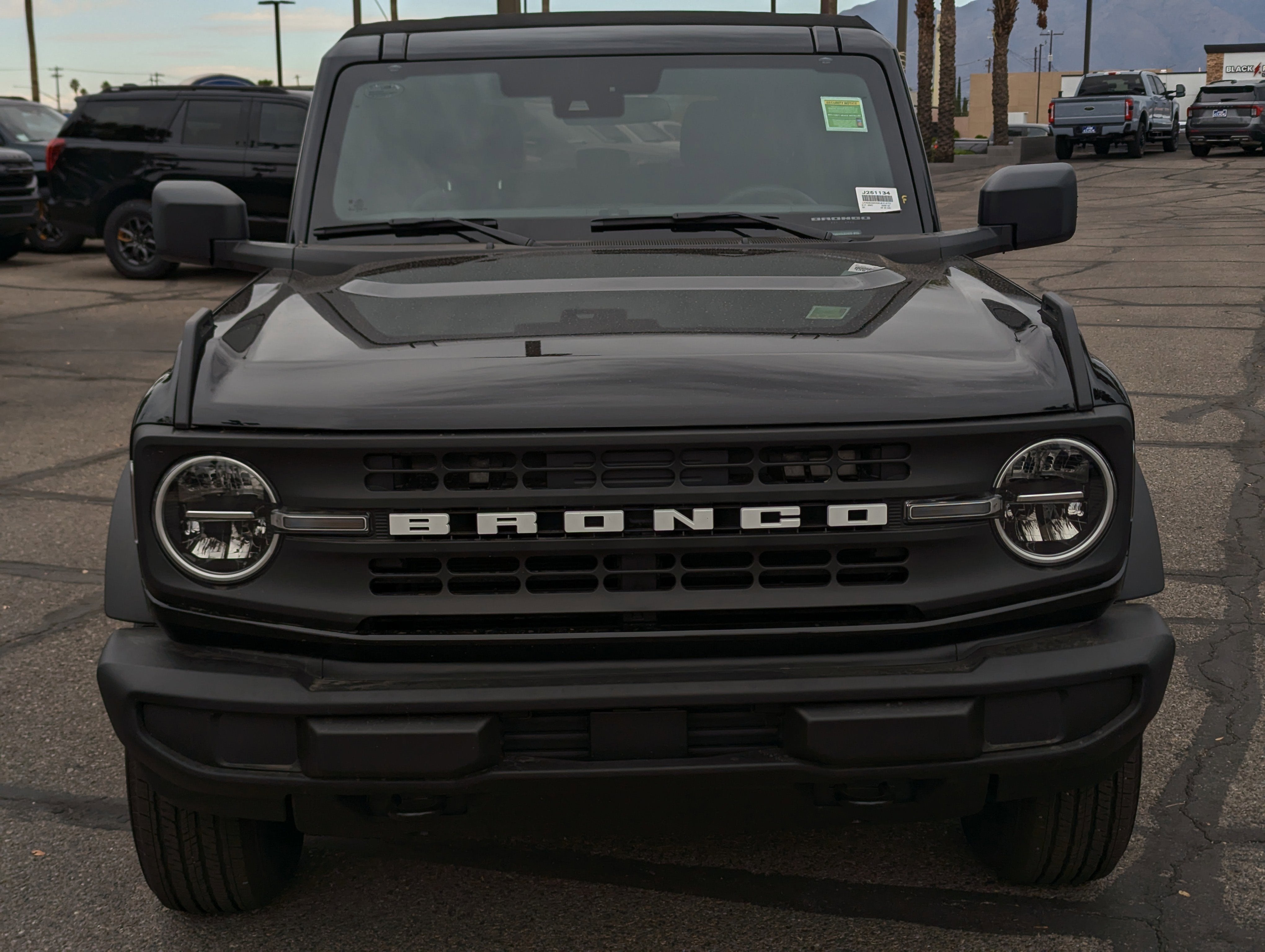 2025 Ford Bronco Base