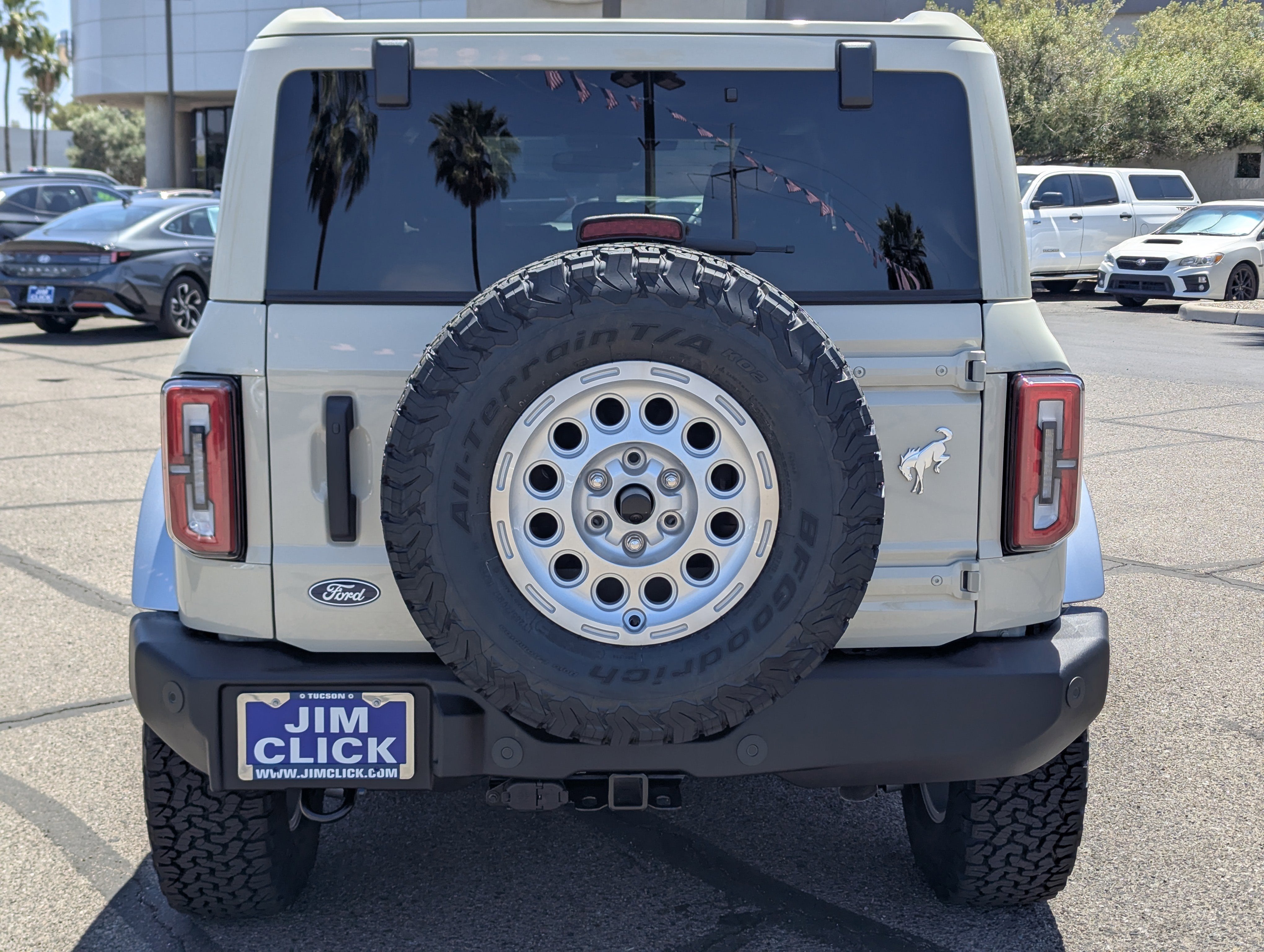 2026 Ford Bronco Outer Banks