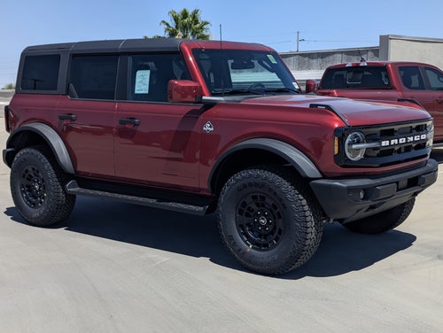 2026 Ford Bronco Outer Banks®