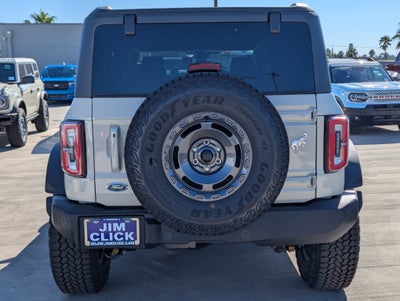 2025 Ford Bronco Outer Banks®