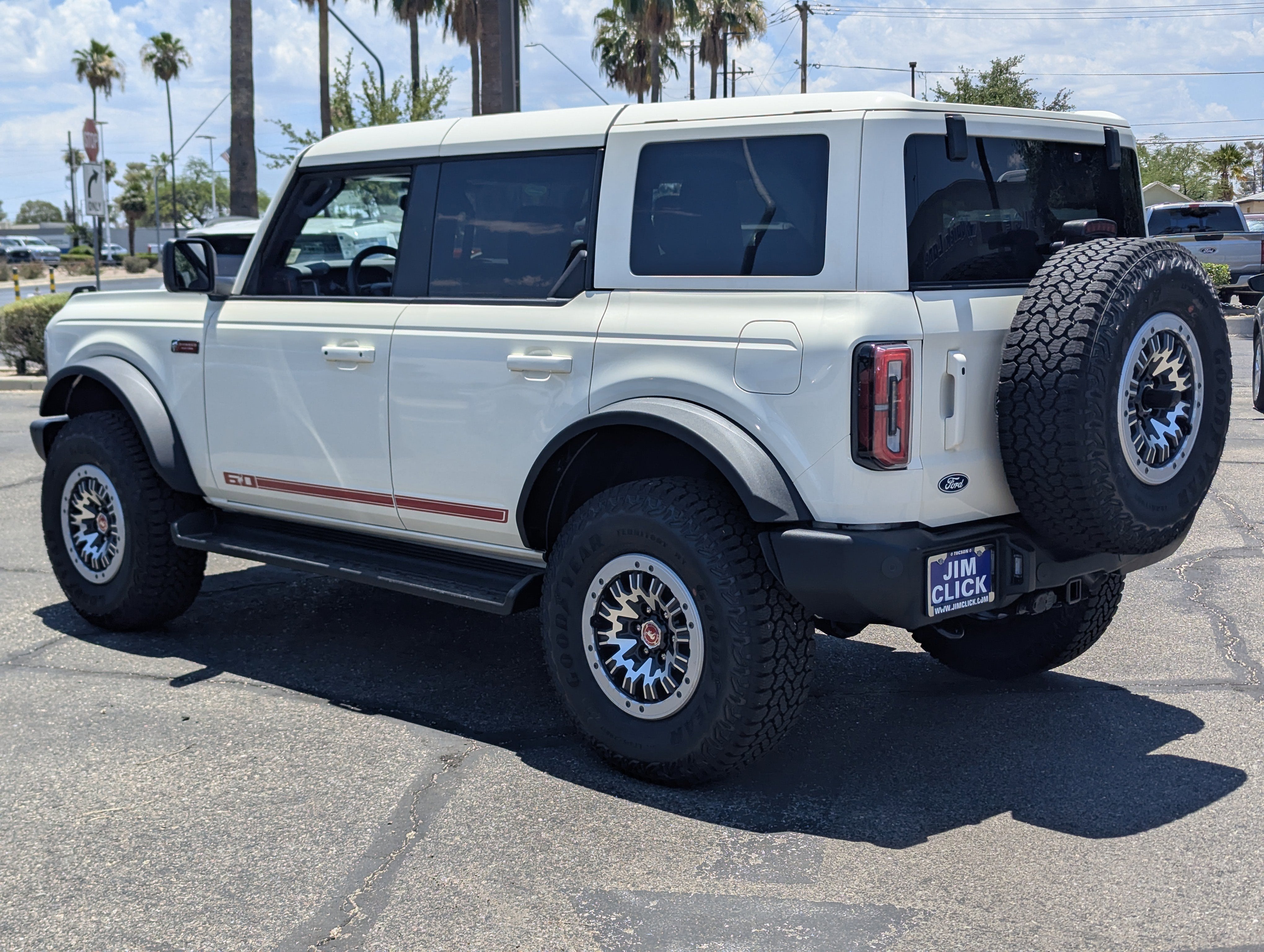 2026 Ford Bronco Outer Banks®