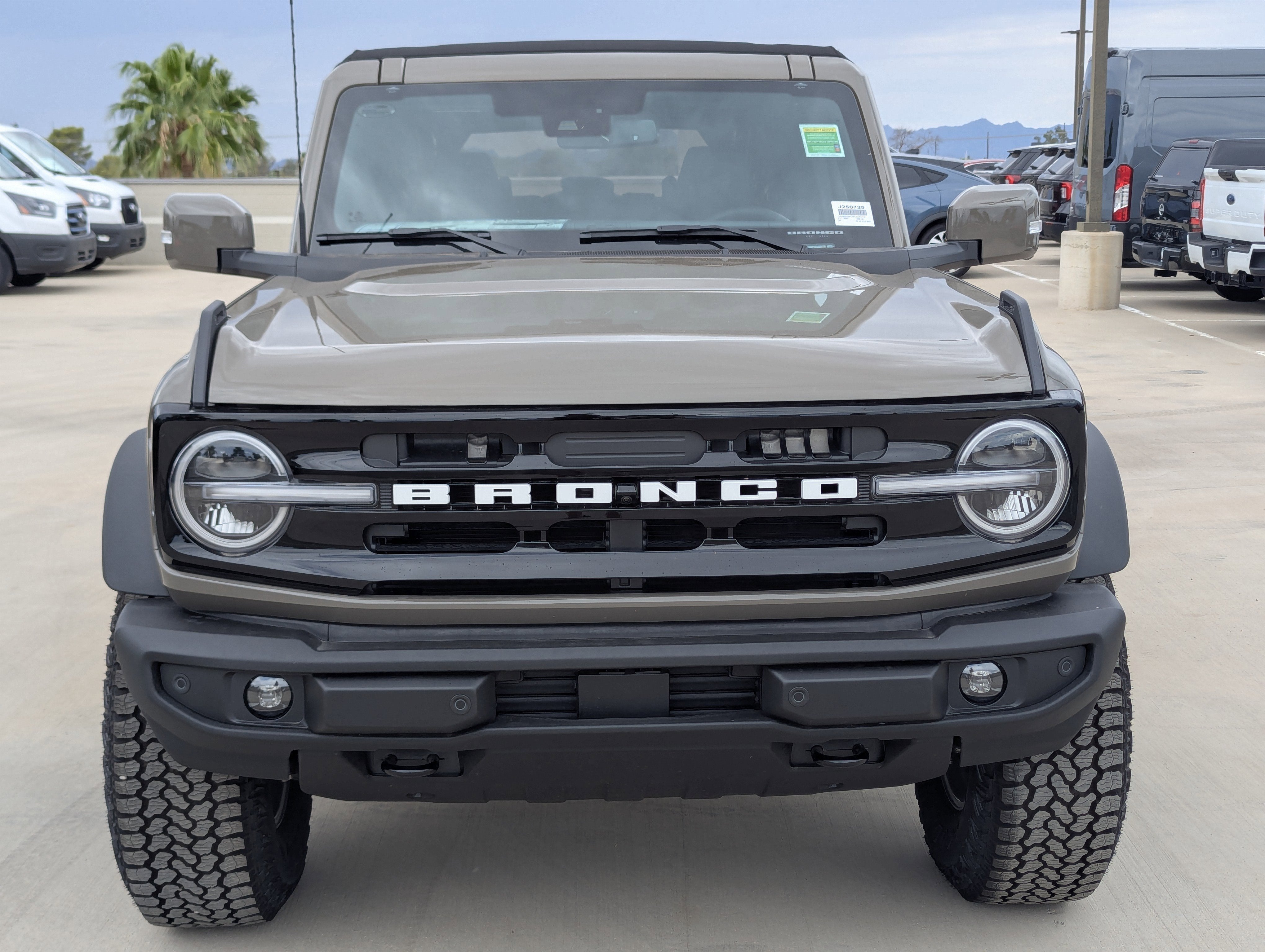2025 Ford Bronco Outer Banks®