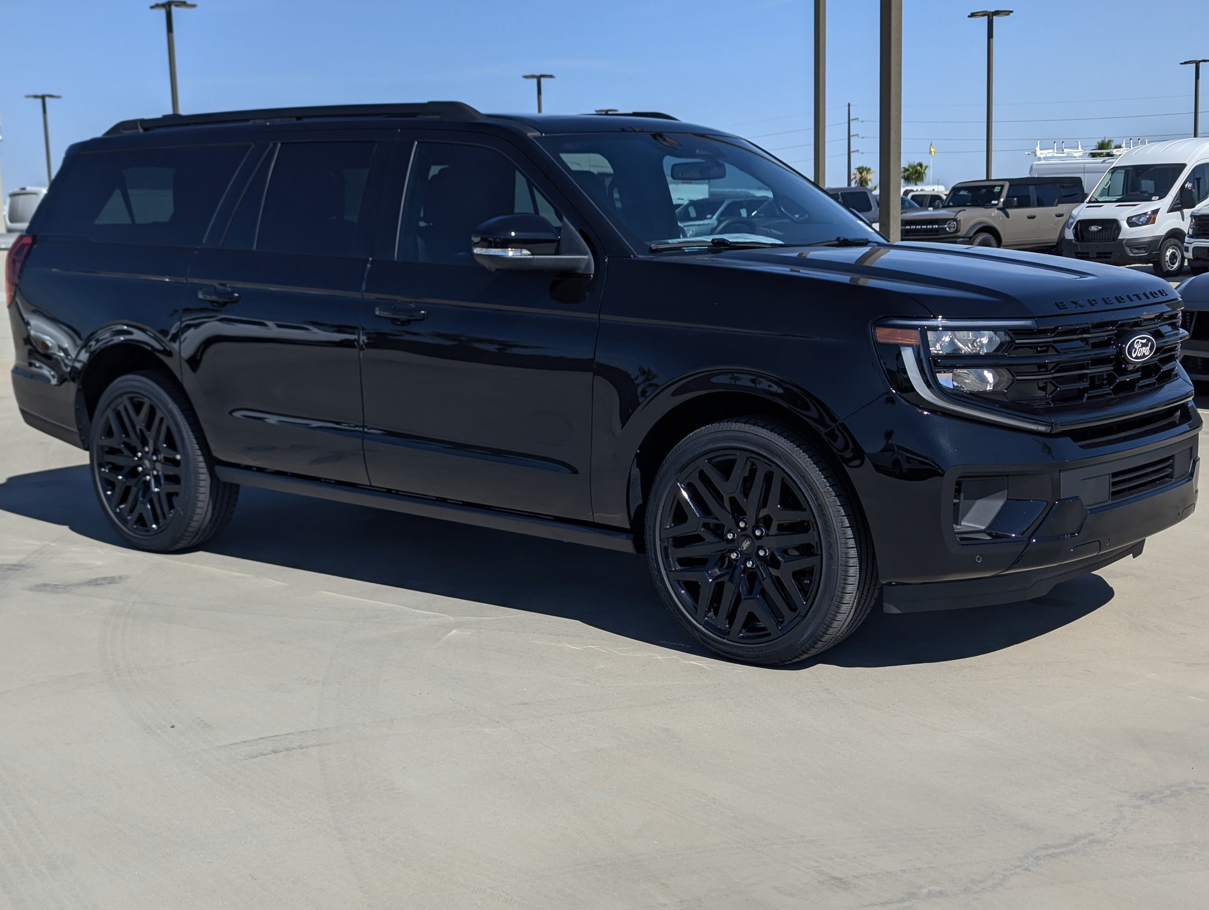 2027 Ford Expedition MAX Platinum