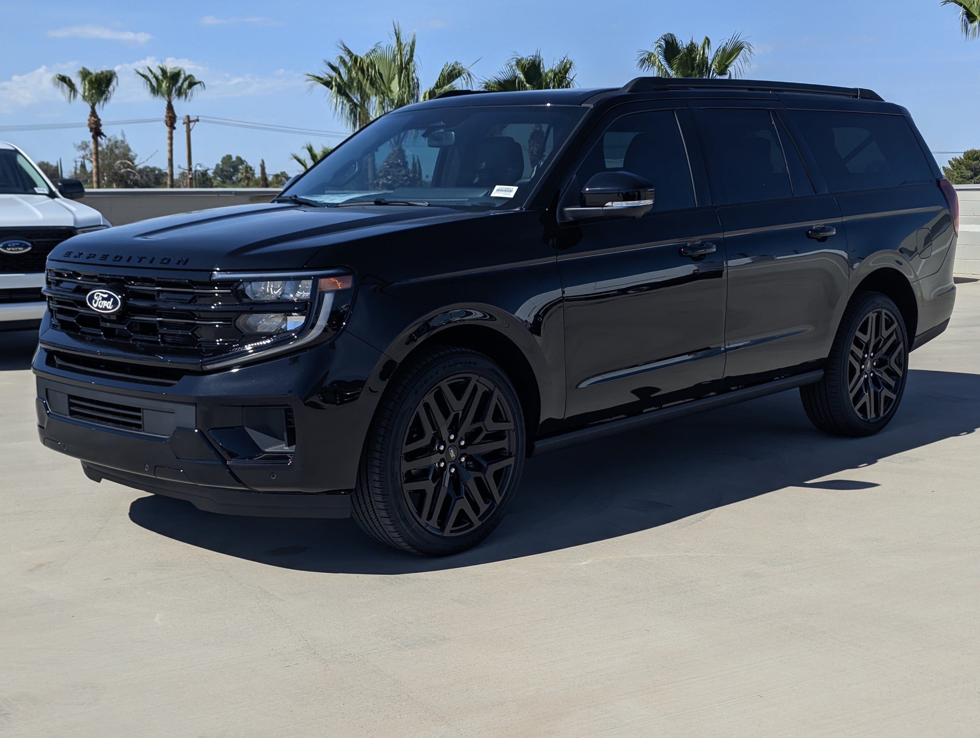 2027 Ford Expedition MAX Platinum