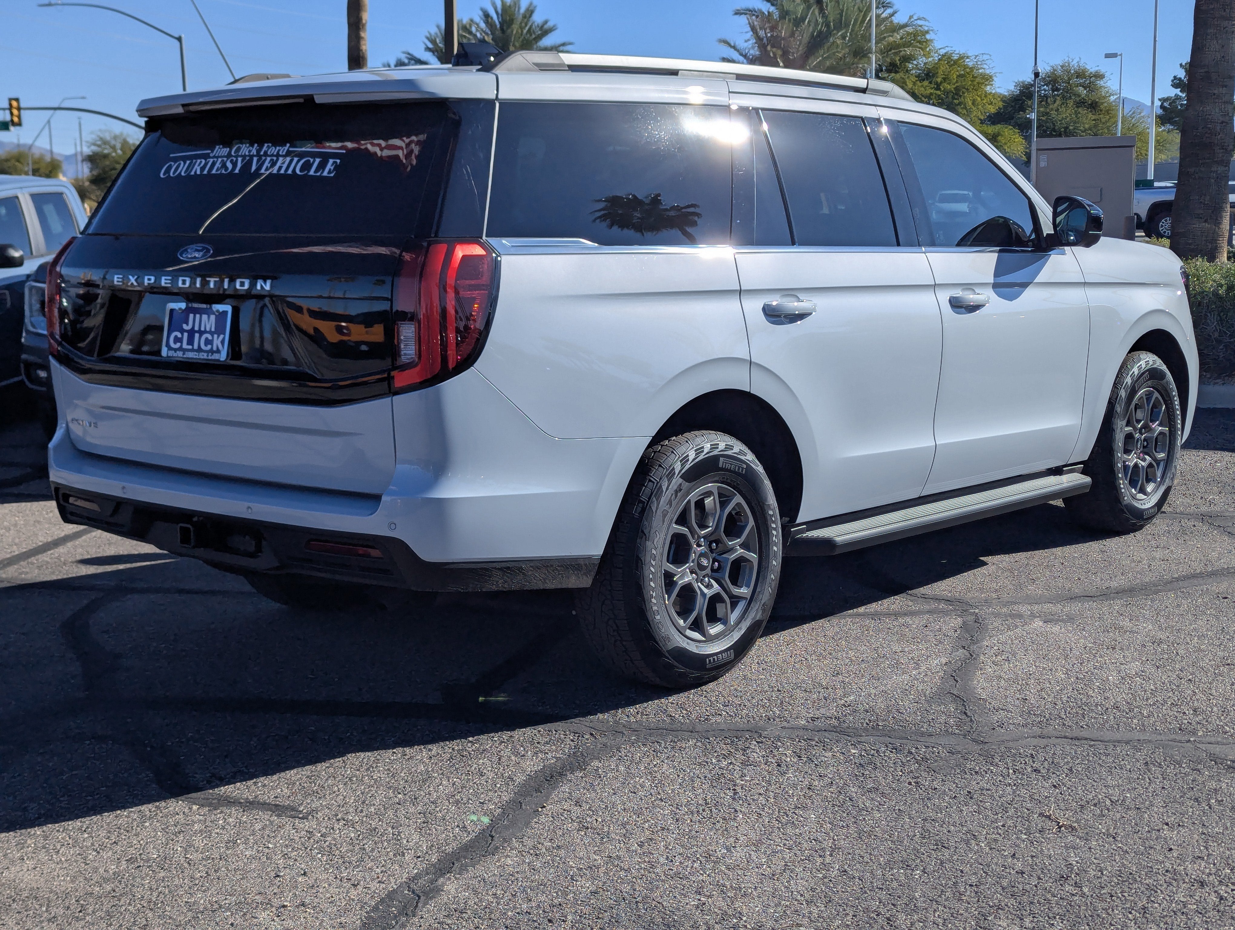 2025 Ford Expedition Active