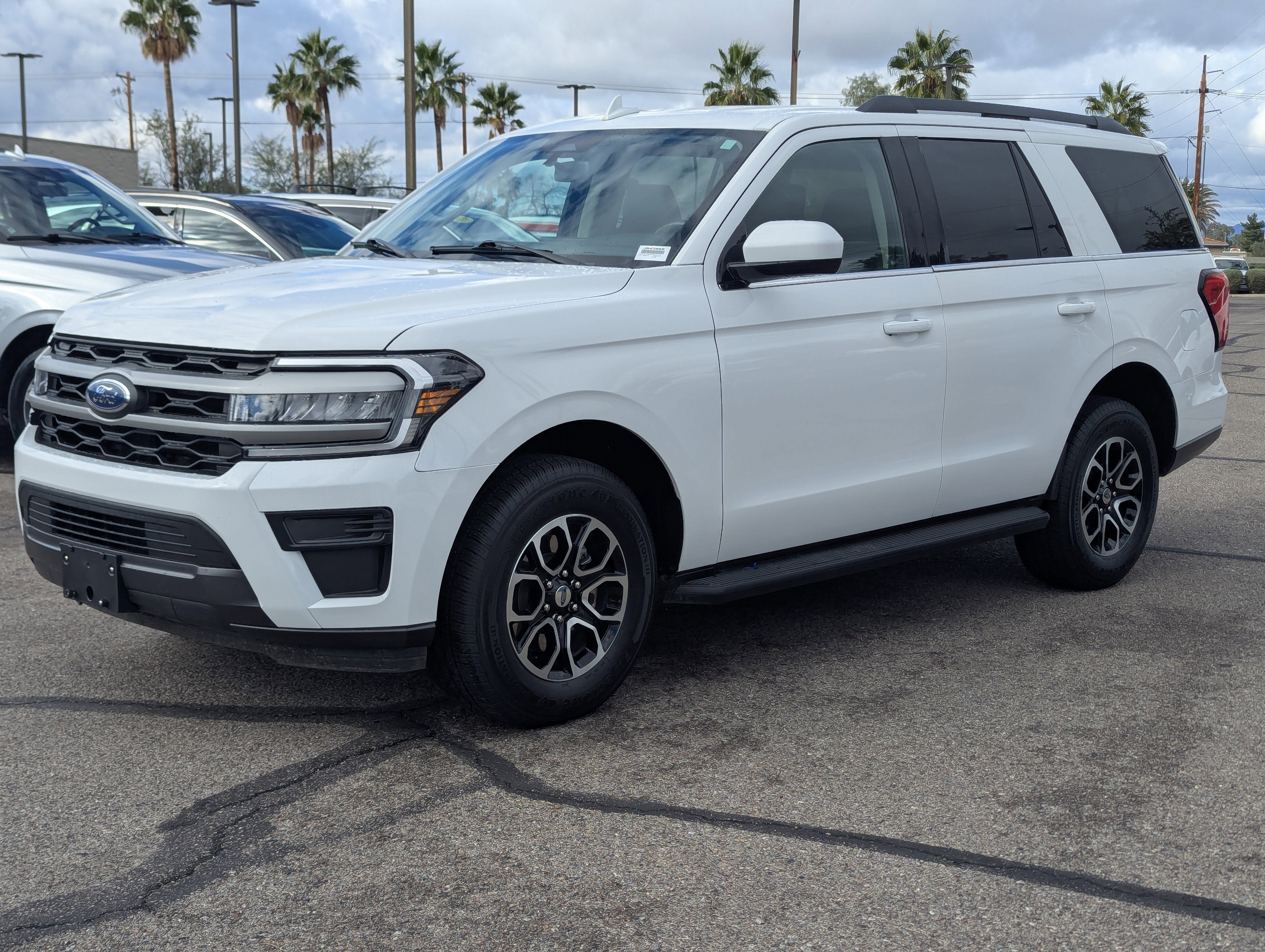 2024 Ford Expedition XLT