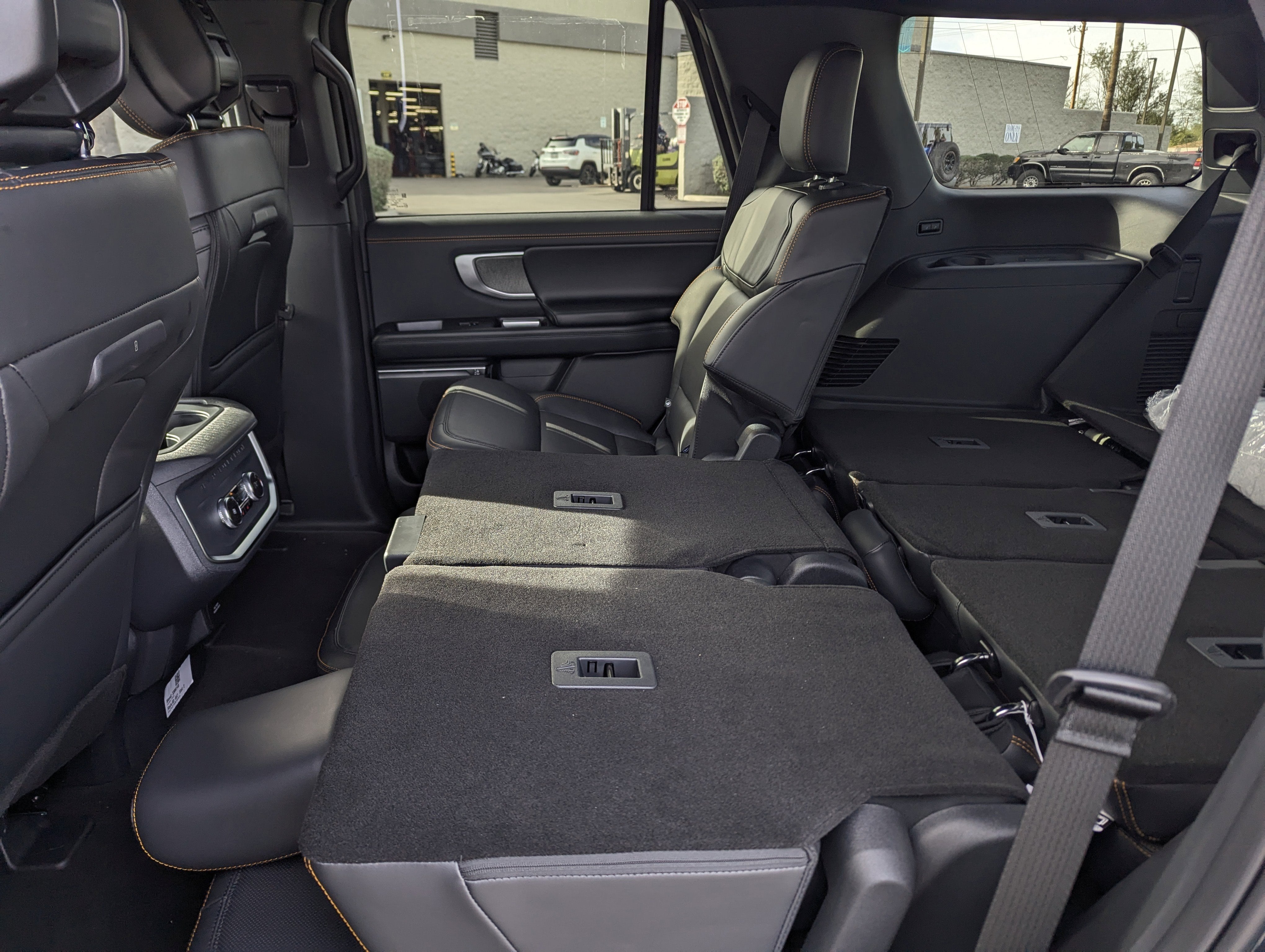 2026 Ford Expedition Tremor®