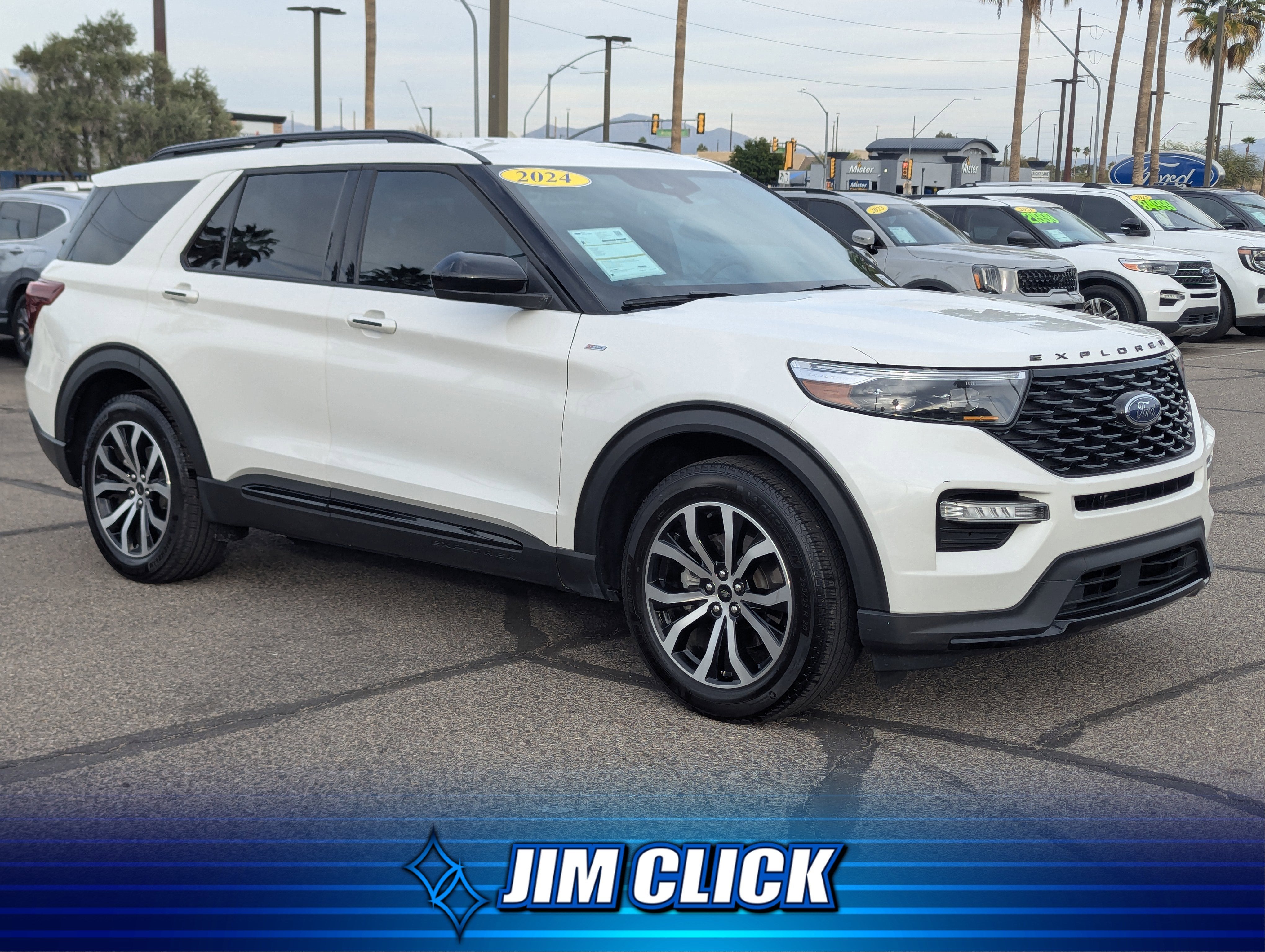 2024 Ford Explorer ST-Line