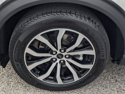 2024 Ford Explorer ST-Line