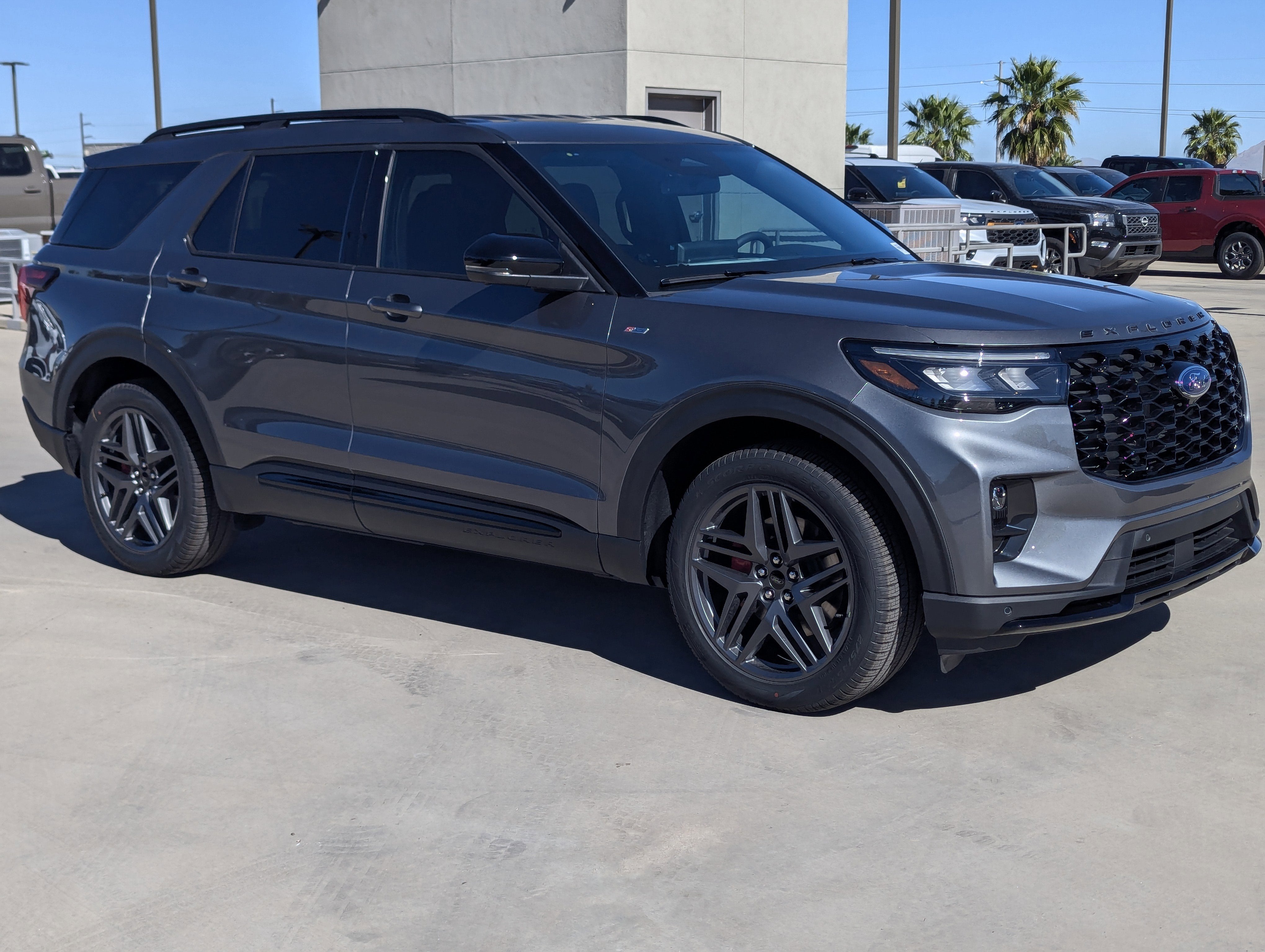 2026 Ford Explorer ST-Line