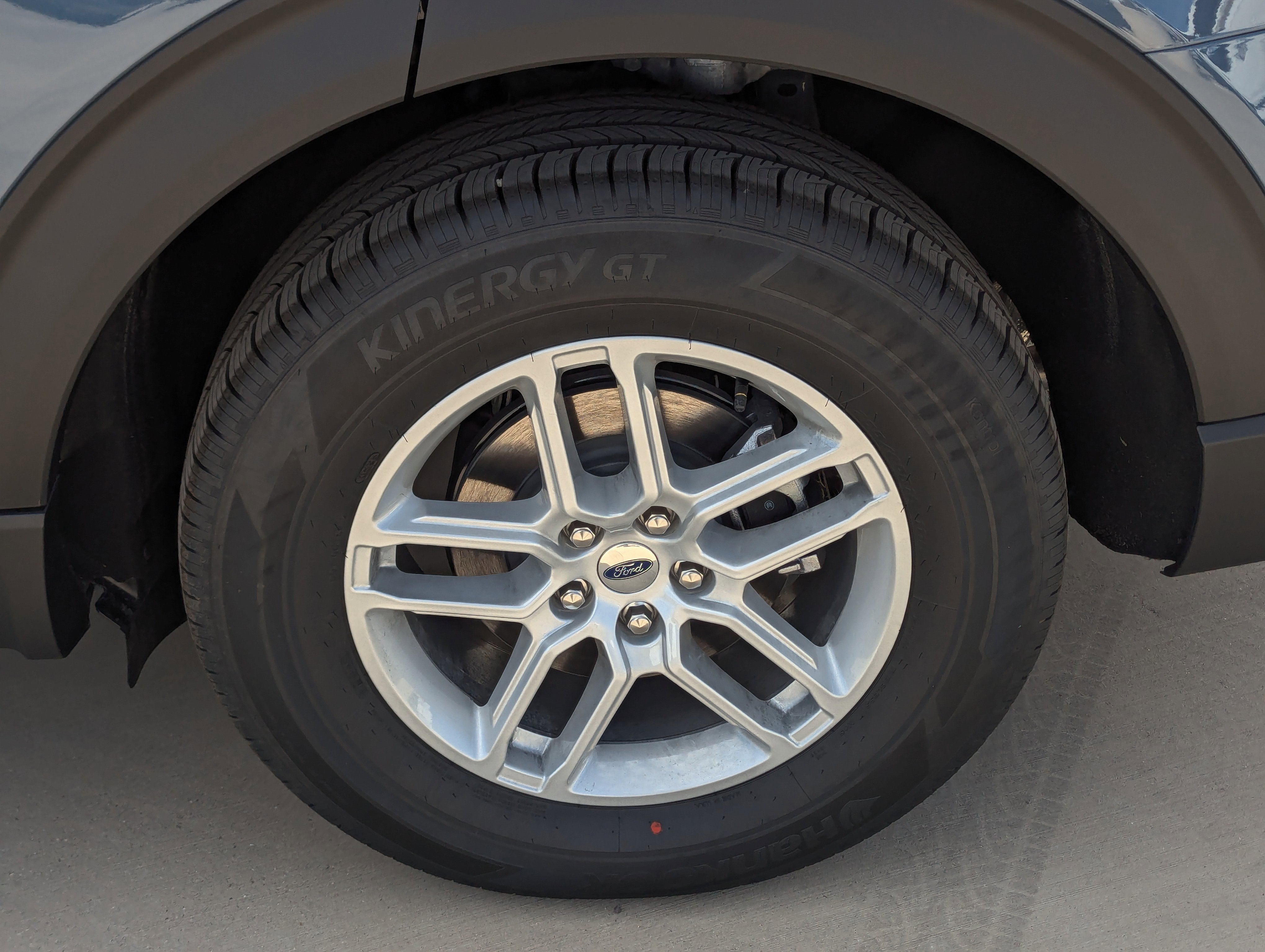 2026 Ford Explorer 4DR 4WD ACTIVE