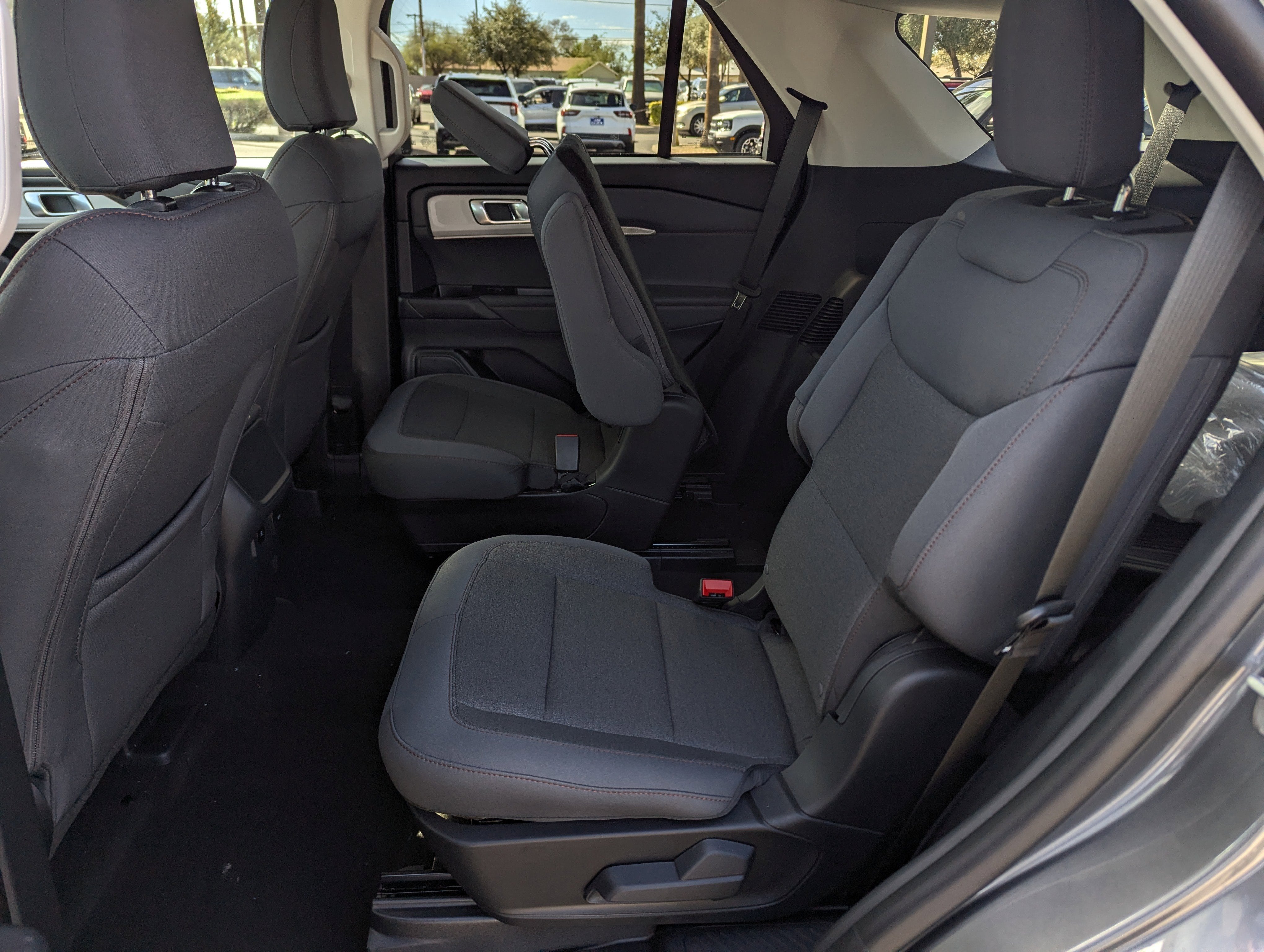 2026 Ford Explorer 4DR 4WD ACTIVE