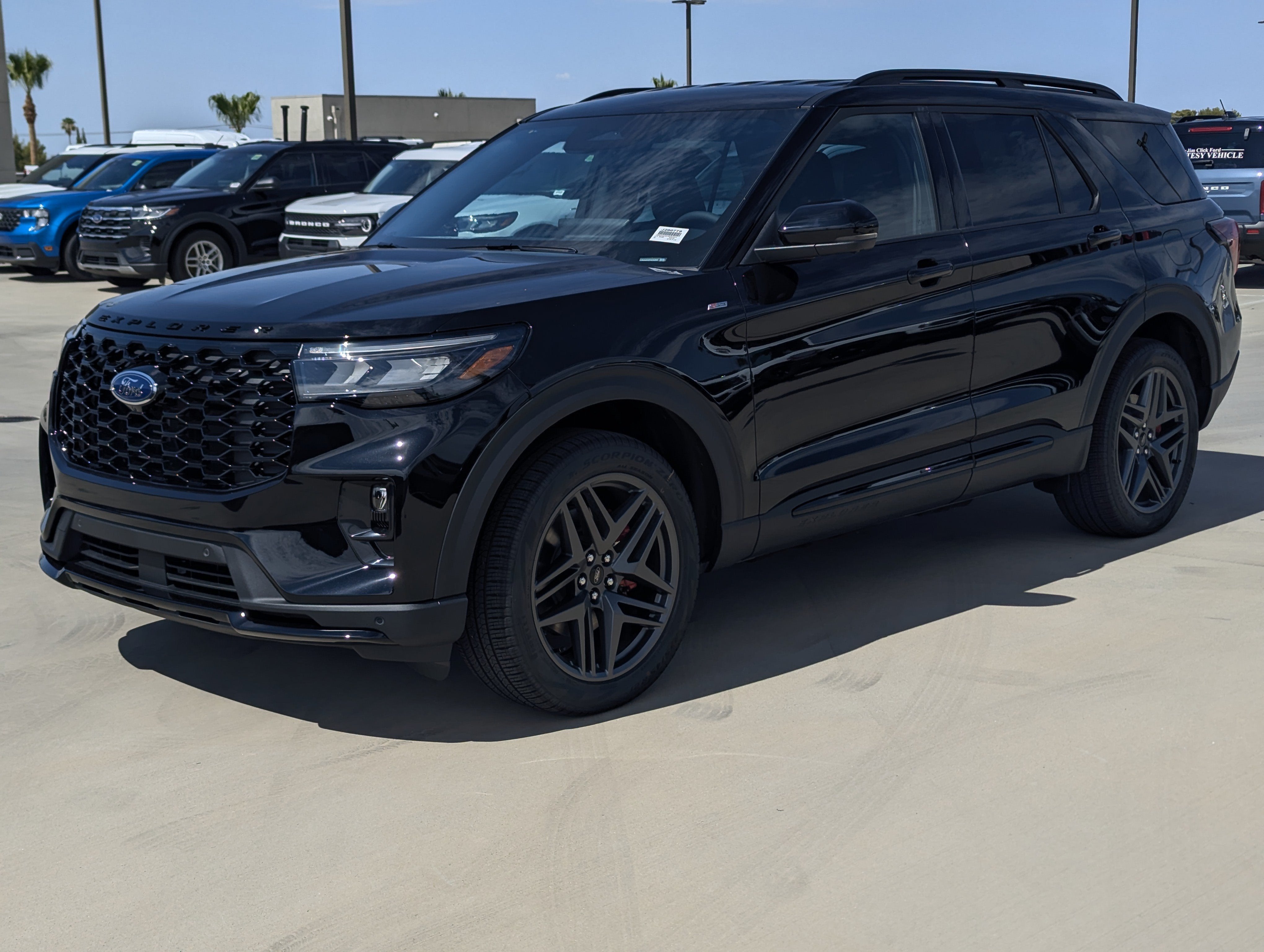 2026 Ford Explorer ST-Line