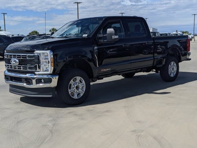 2027 Ford Super Duty F-250® XLT