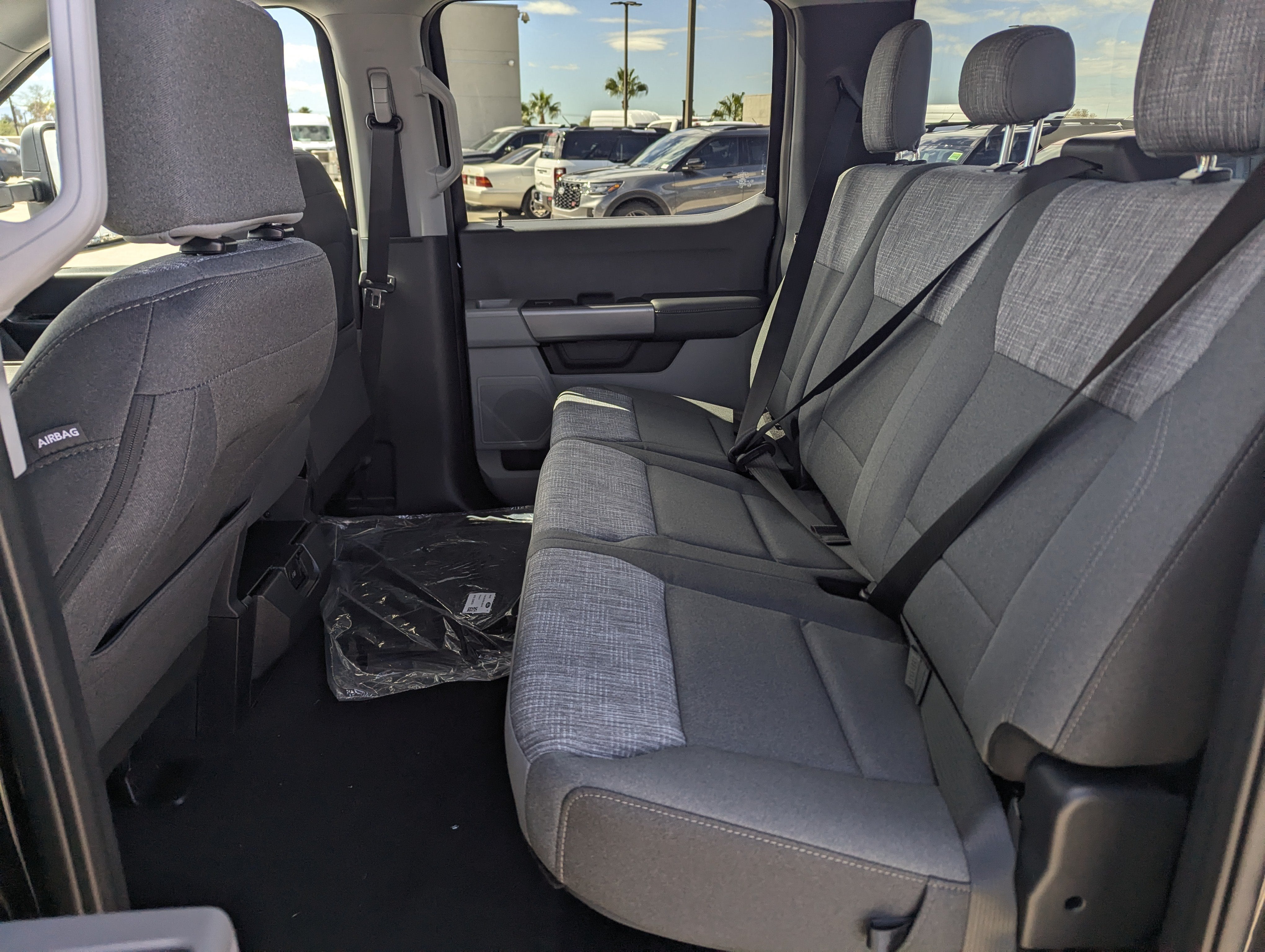2027 Ford Super Duty F-250® XLT
