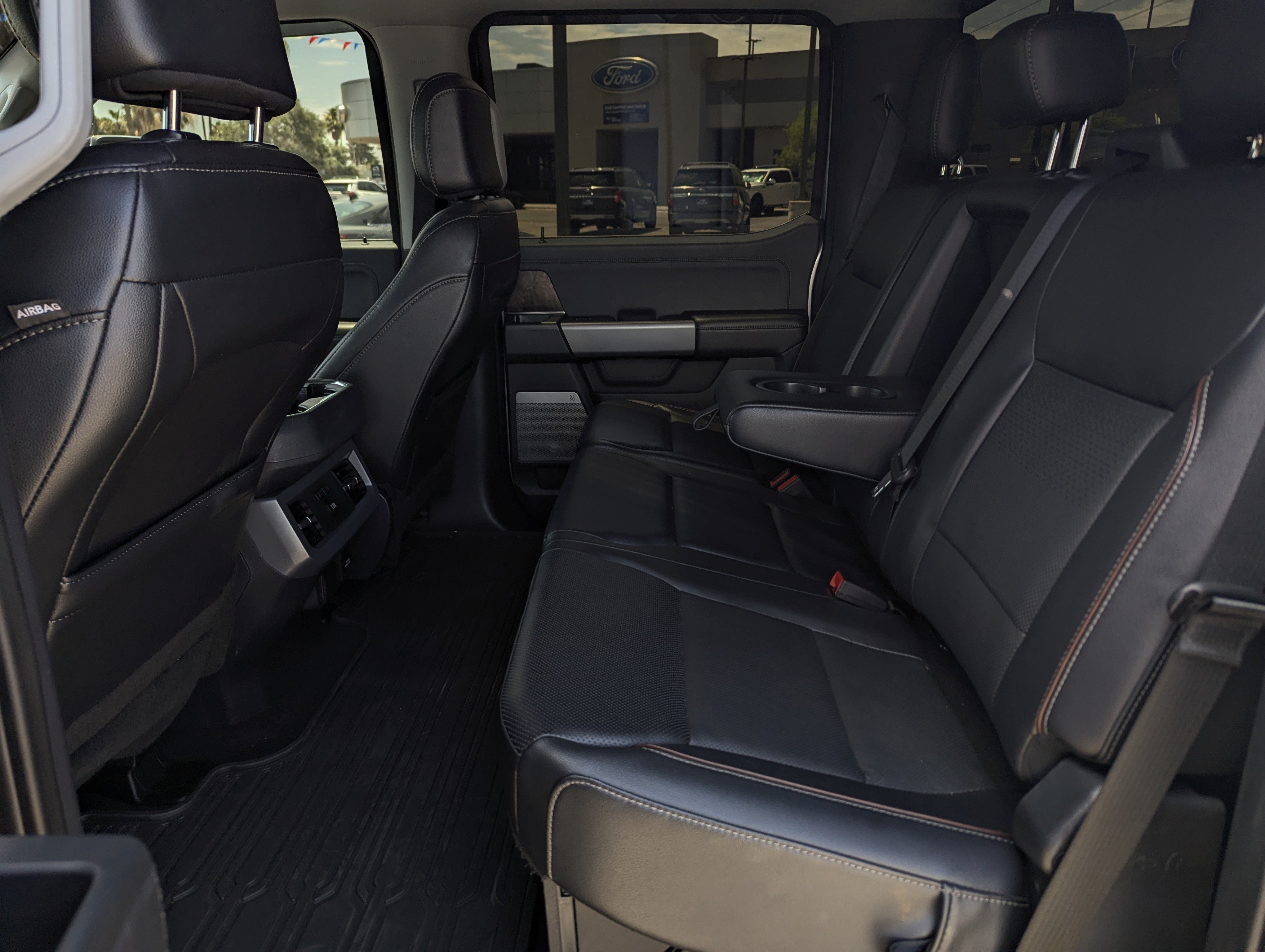 2024 Ford Super Duty F-250 SRW LARIAT