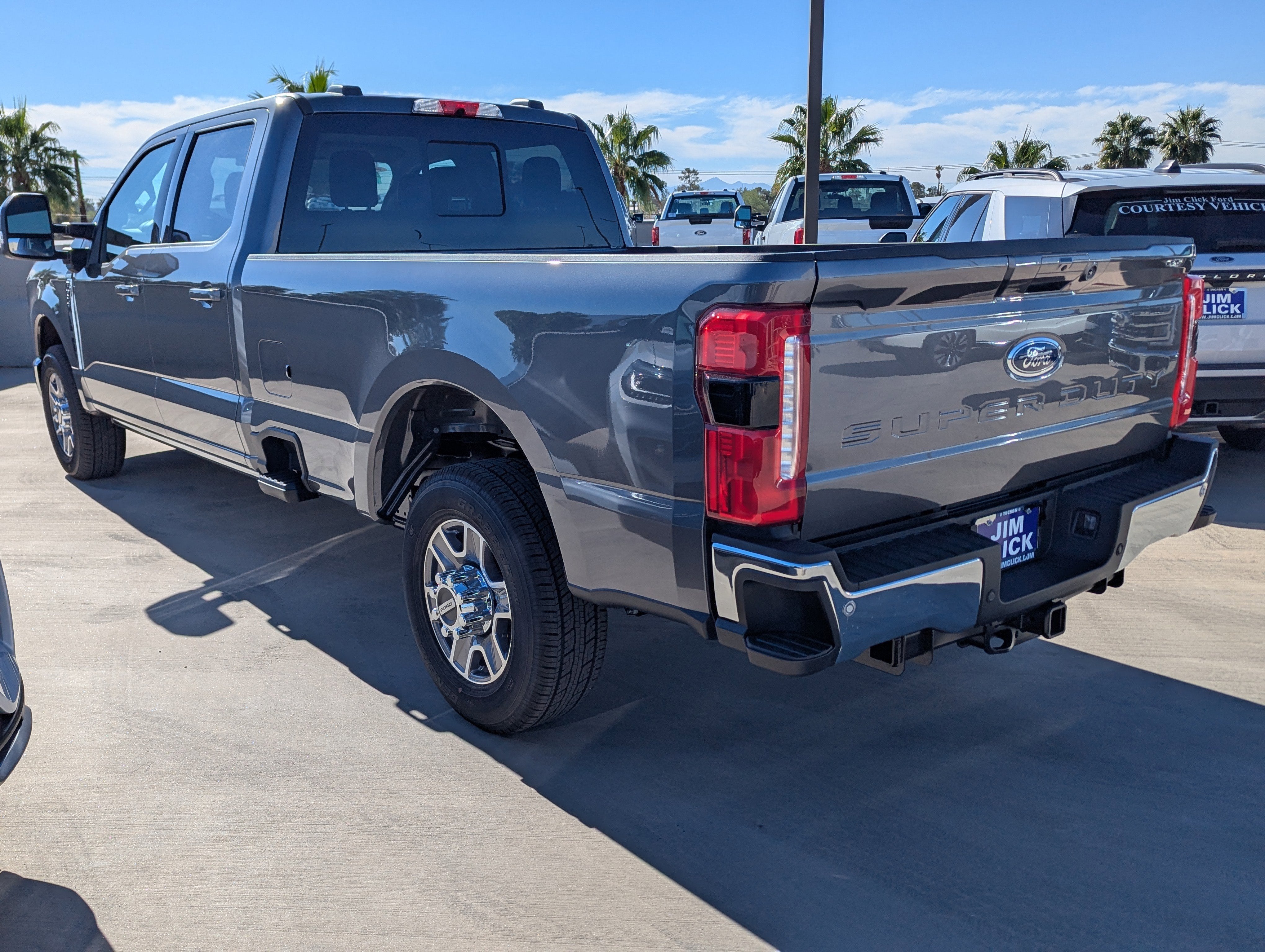 2026 Ford Super Duty F-350® Lariat®