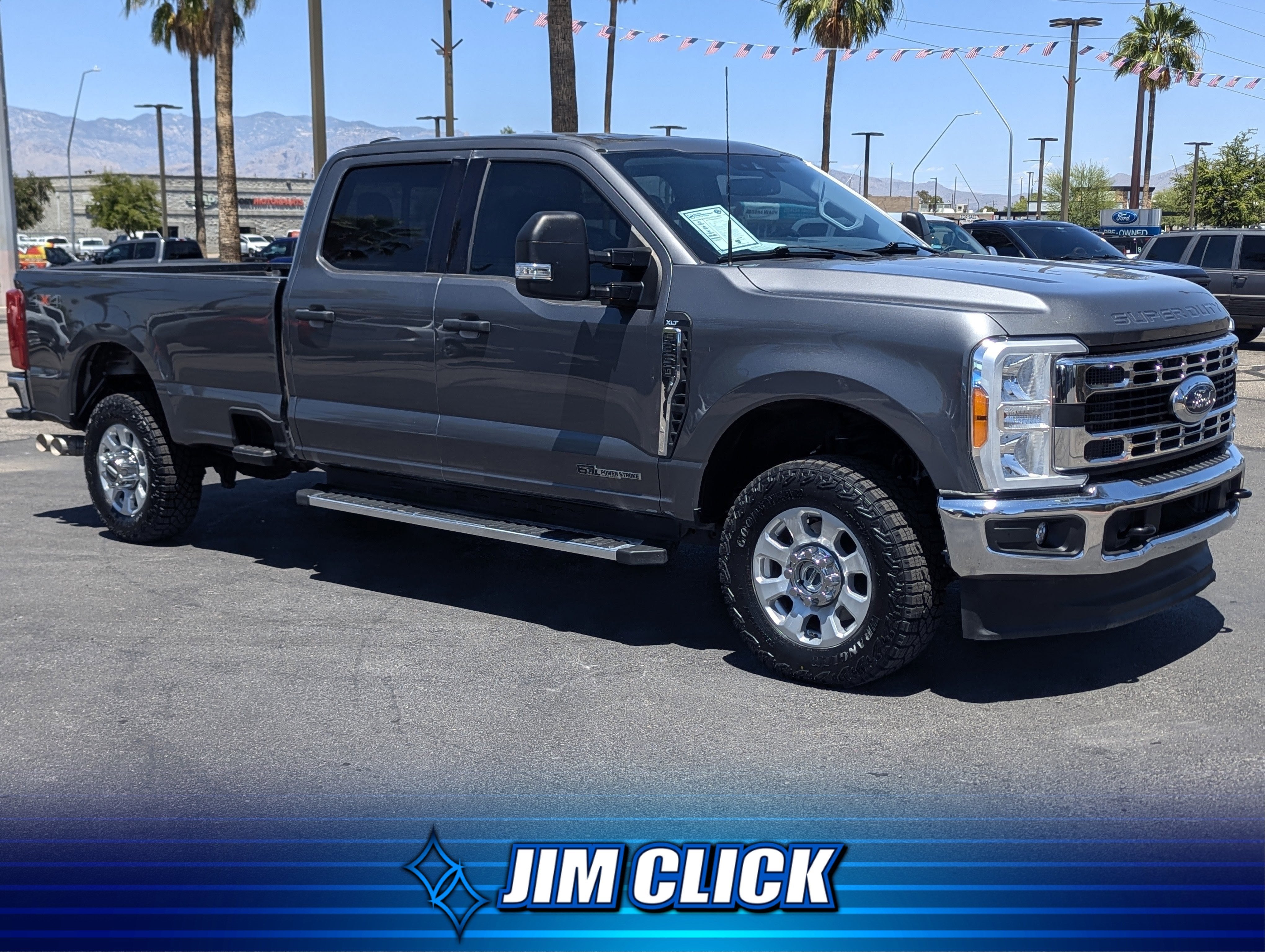 2023 Ford Super Duty F-350 SRW XLT