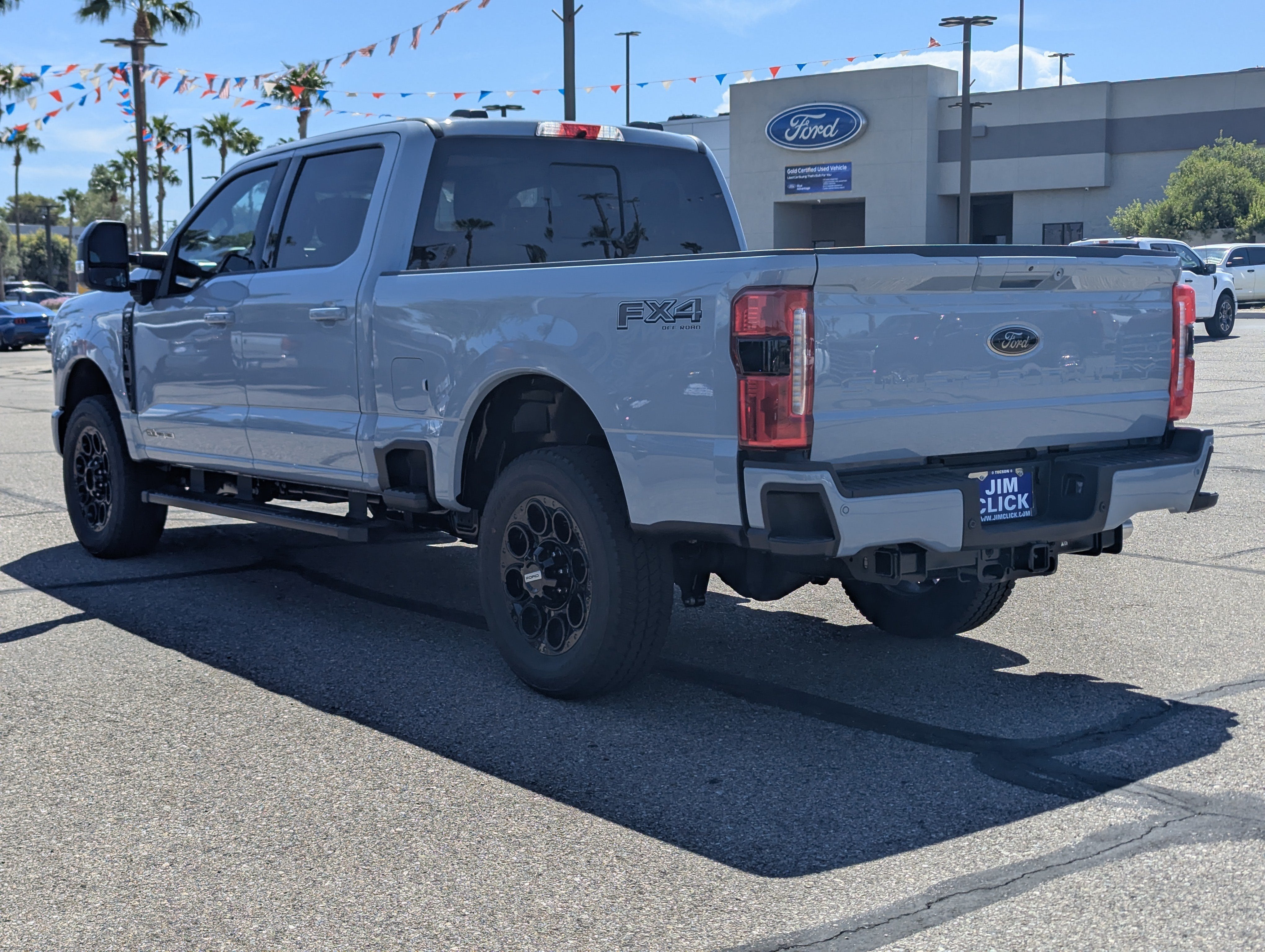 2026 Ford Super Duty F-350® Lariat®