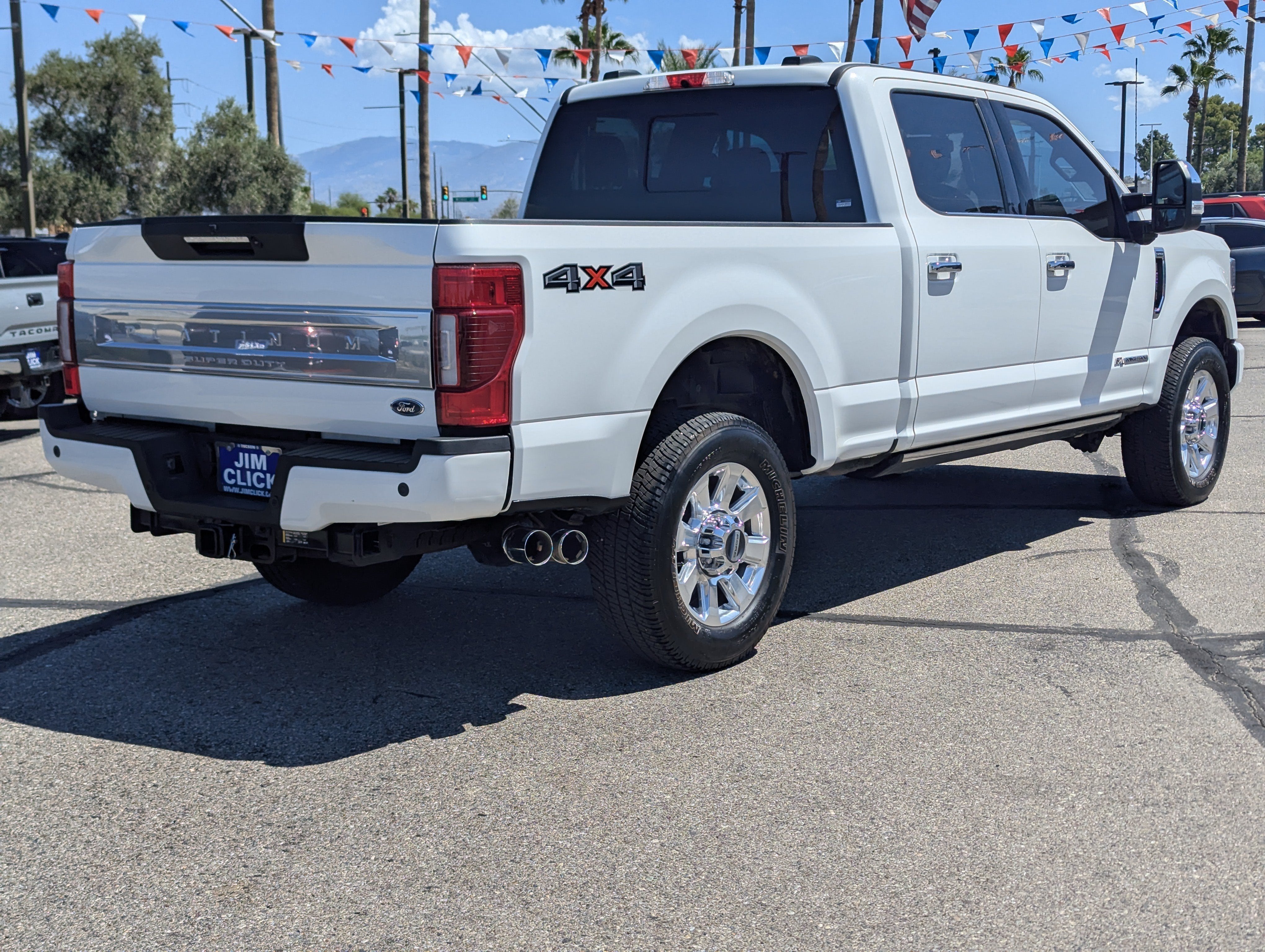 2022 Ford Super Duty F-350 SRW Platinum