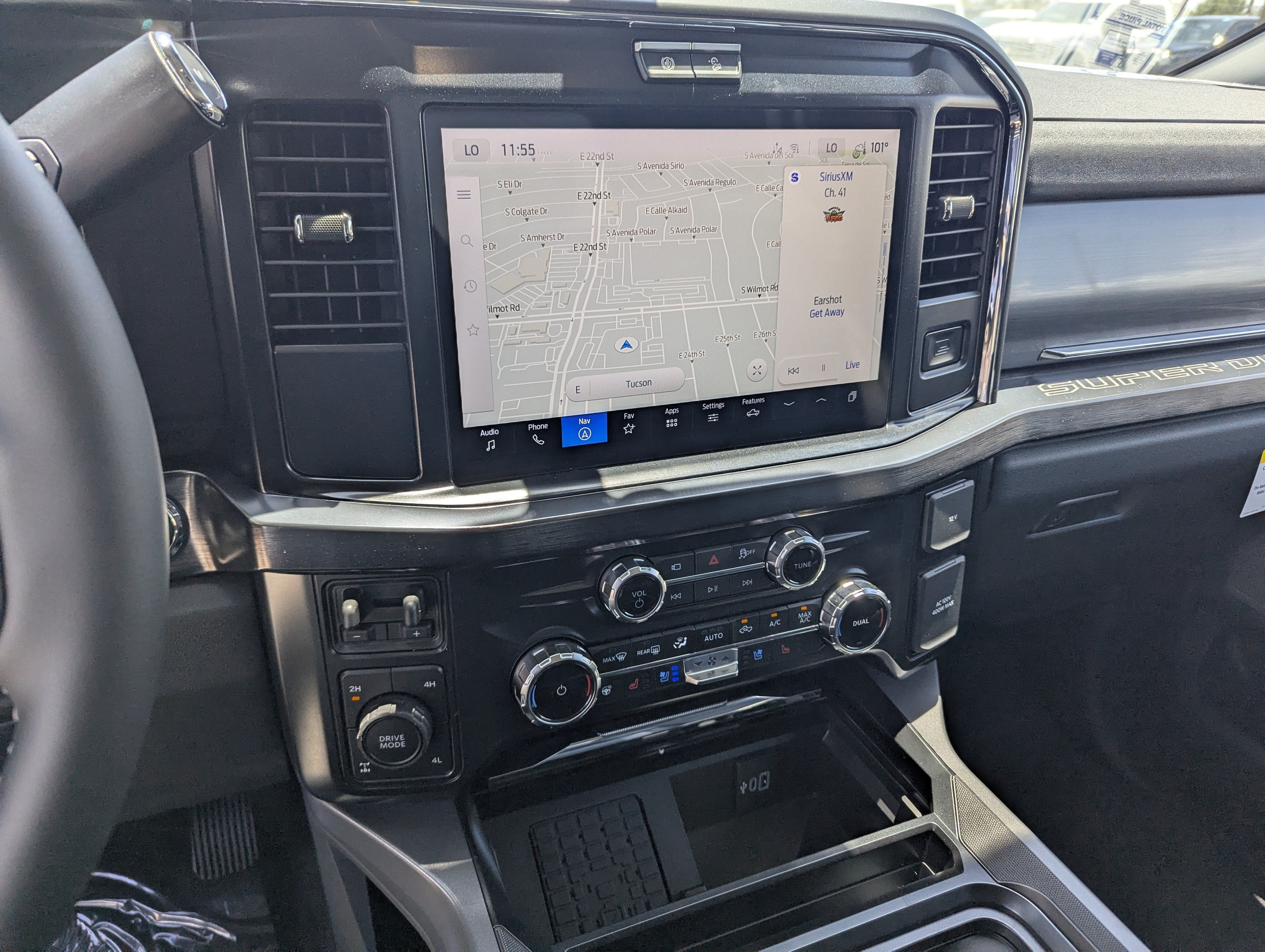 2026 Ford Super Duty F-350® Lariat®
