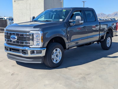 2026 Ford Super Duty F-350® XLT