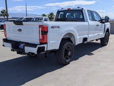 2025 Ford Super Duty F-350® XL