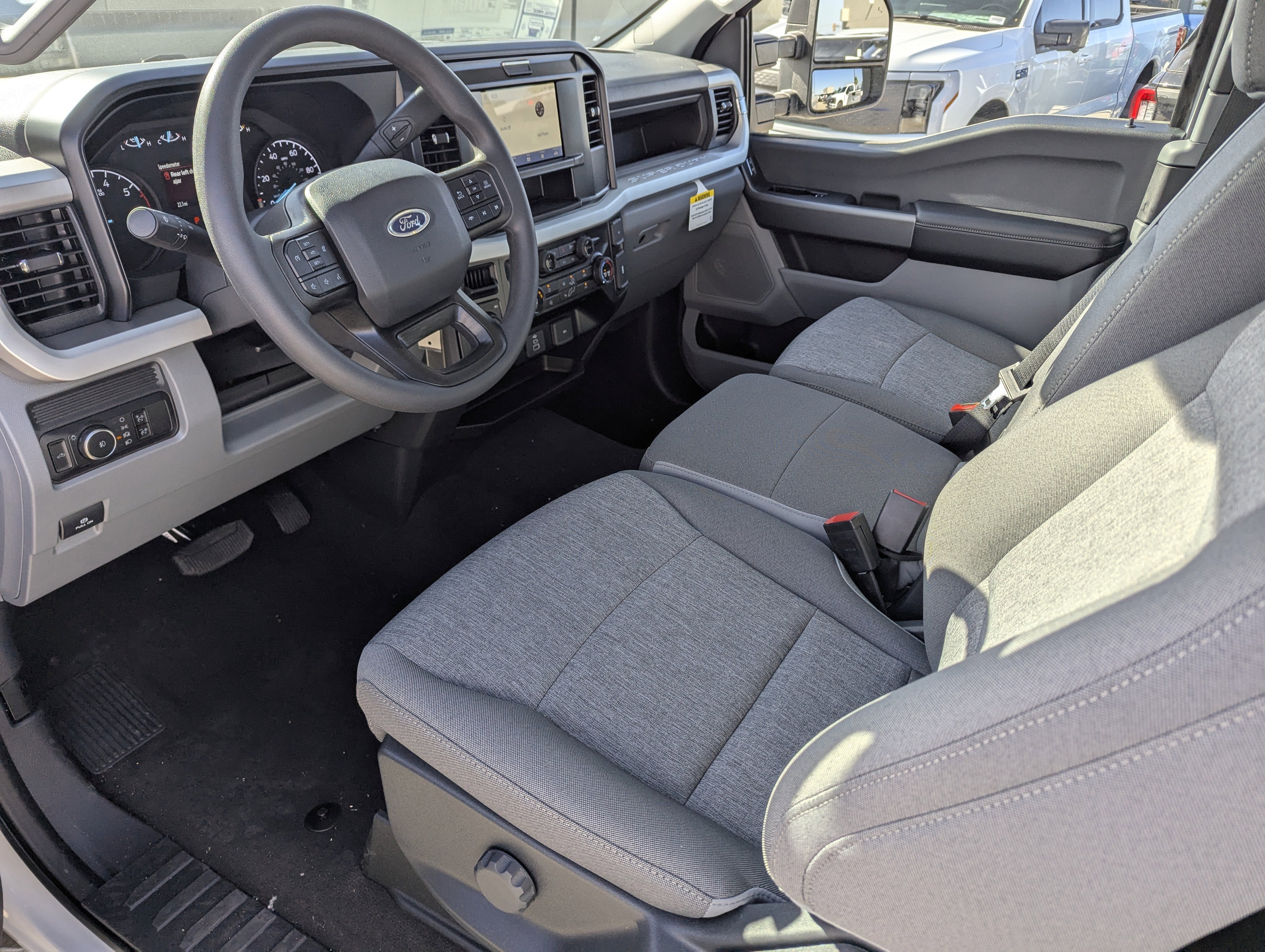 2025 Ford Super Duty F-350® XL