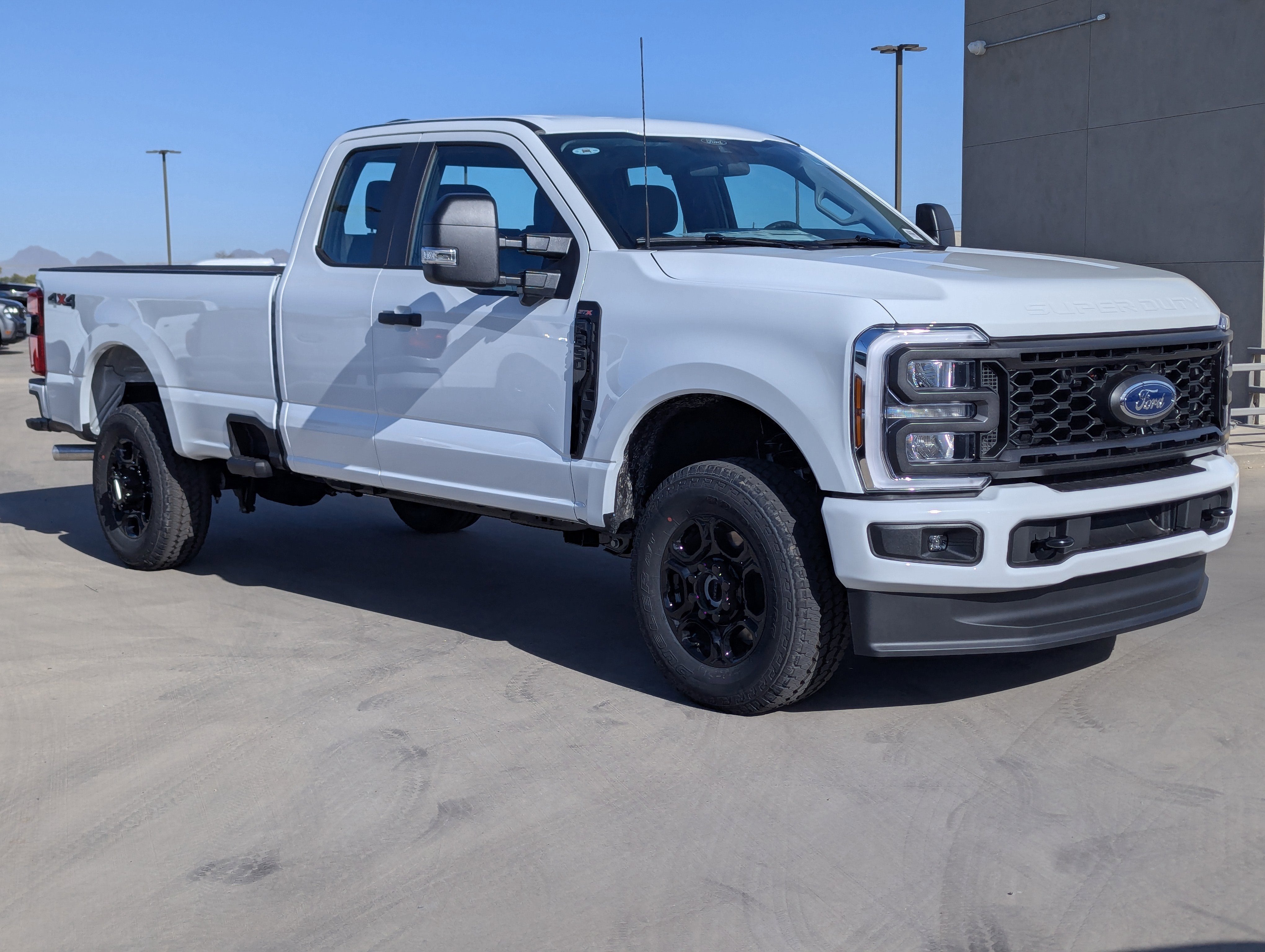 2025 Ford Super Duty F-350® XL