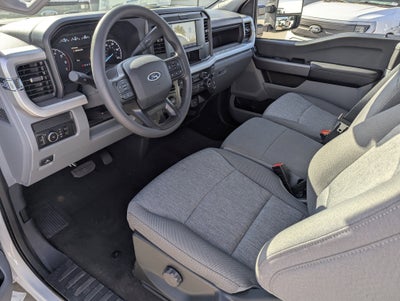 2025 Ford Super Duty F-350® XL