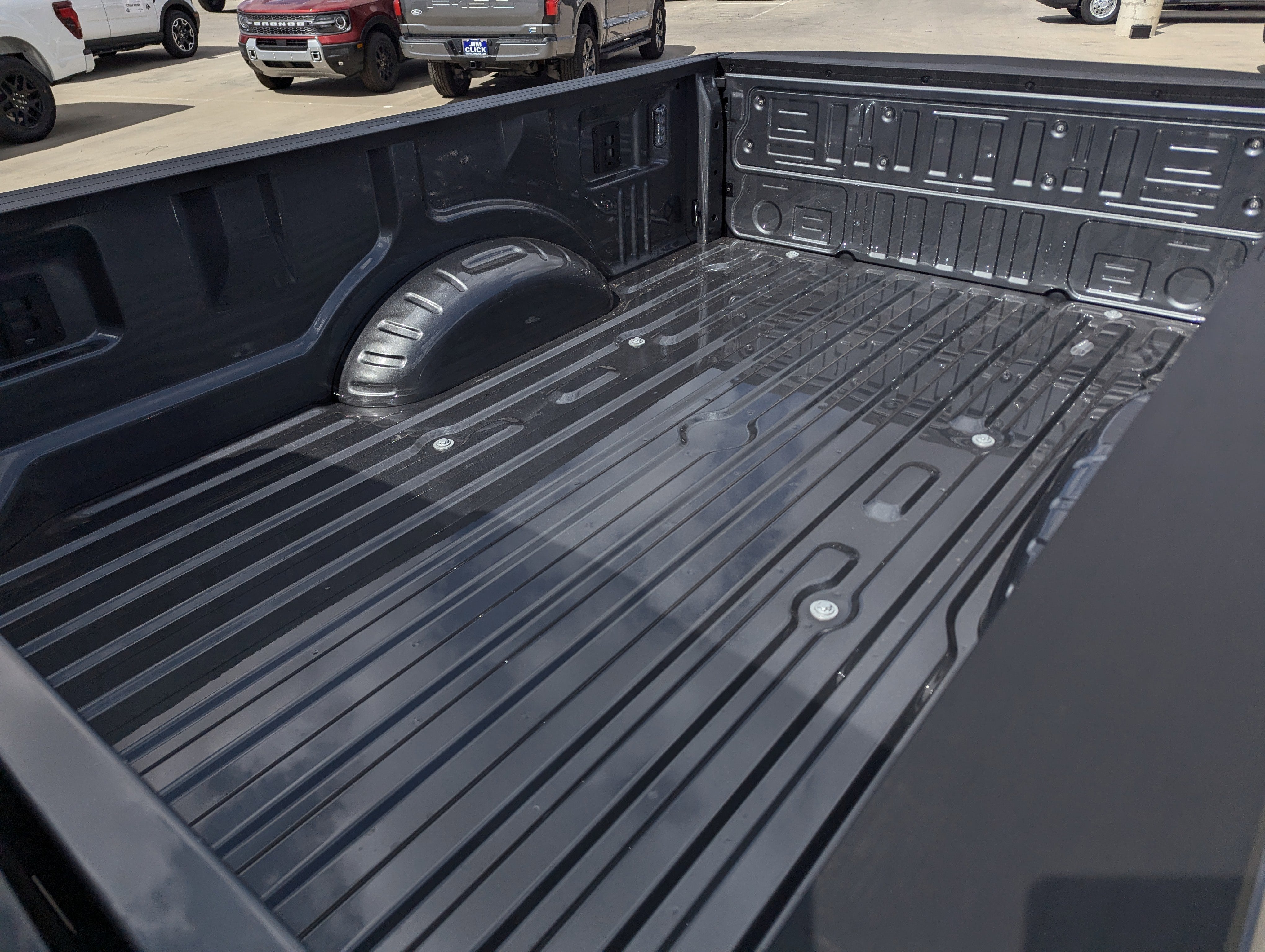 2025 Ford Super Duty F-350® XL