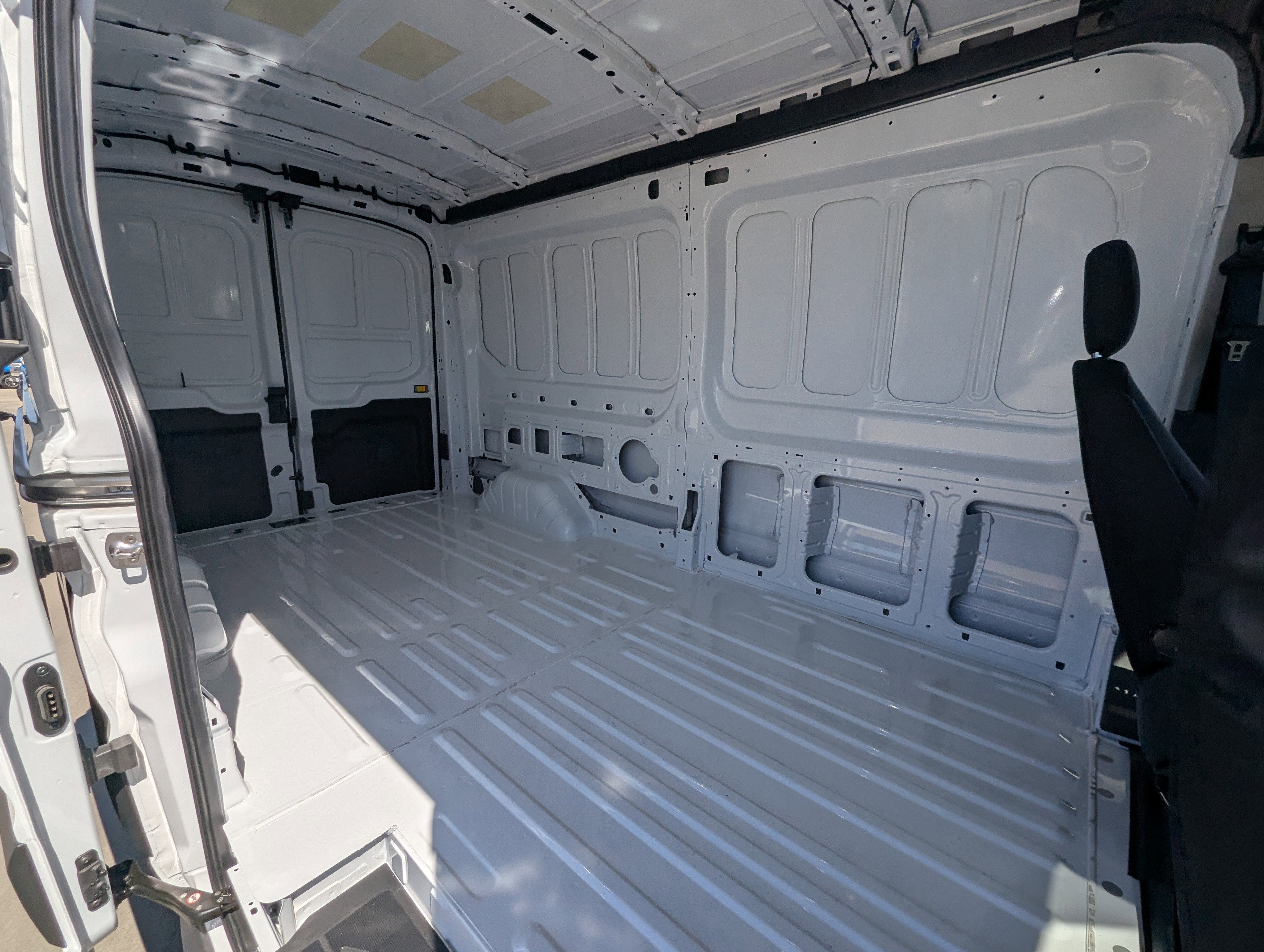 2025 Ford Transit Commercial Cargo Van