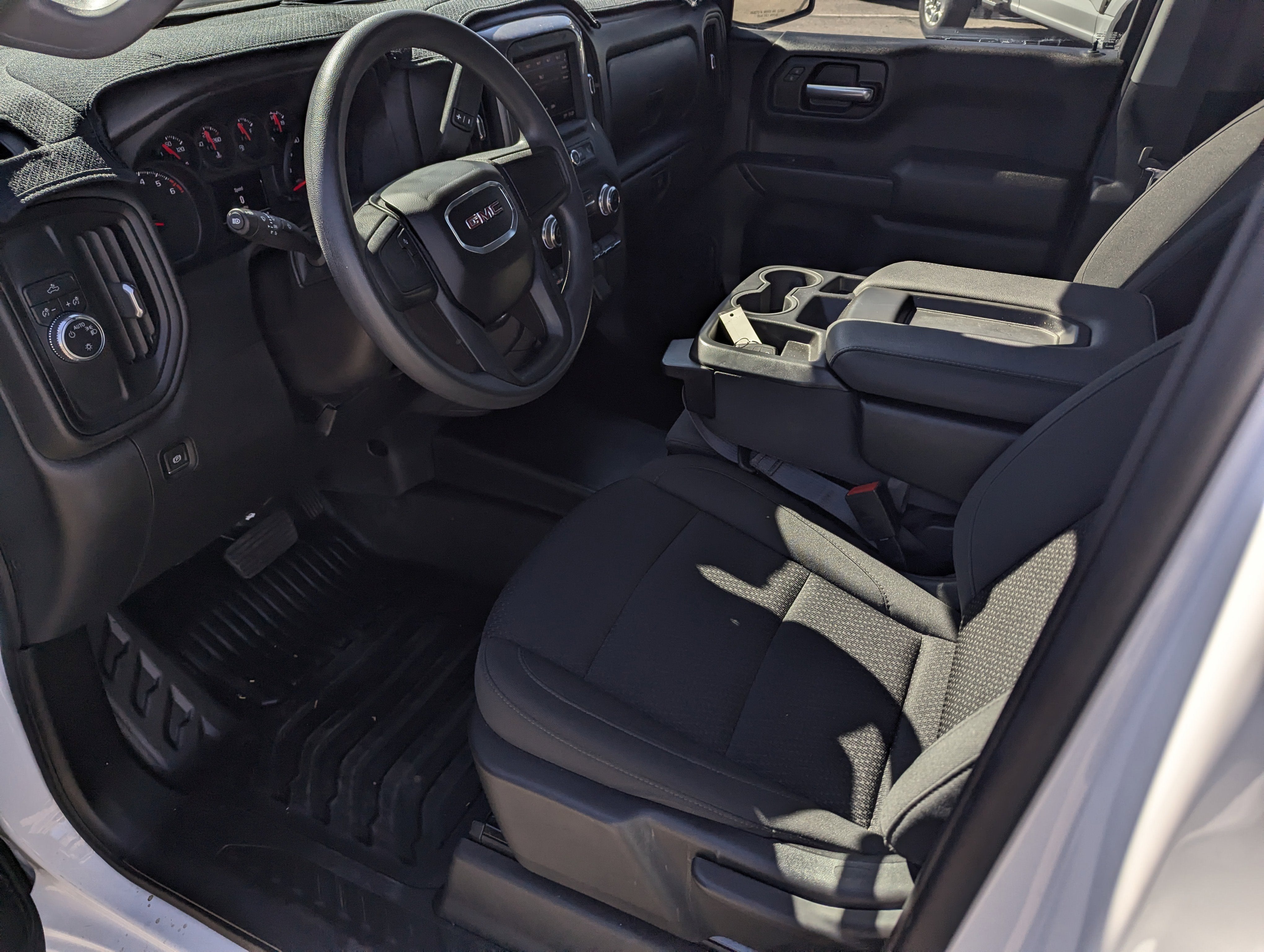 2023 GMC Sierra 1500 Pro