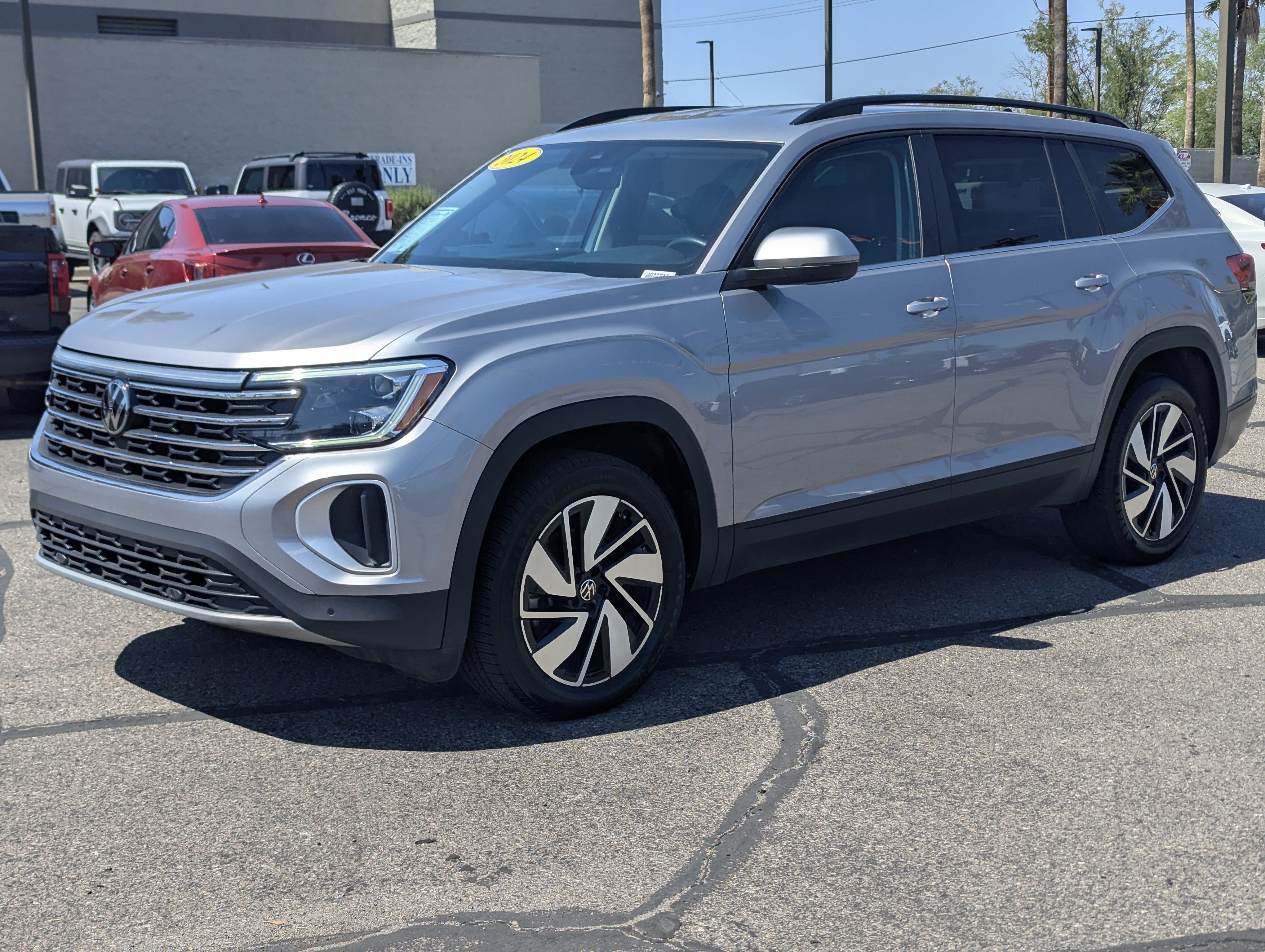 2024 Volkswagen Atlas 2.0T SE w/Technology
