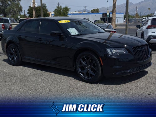 2021 Chrysler 300 Touring