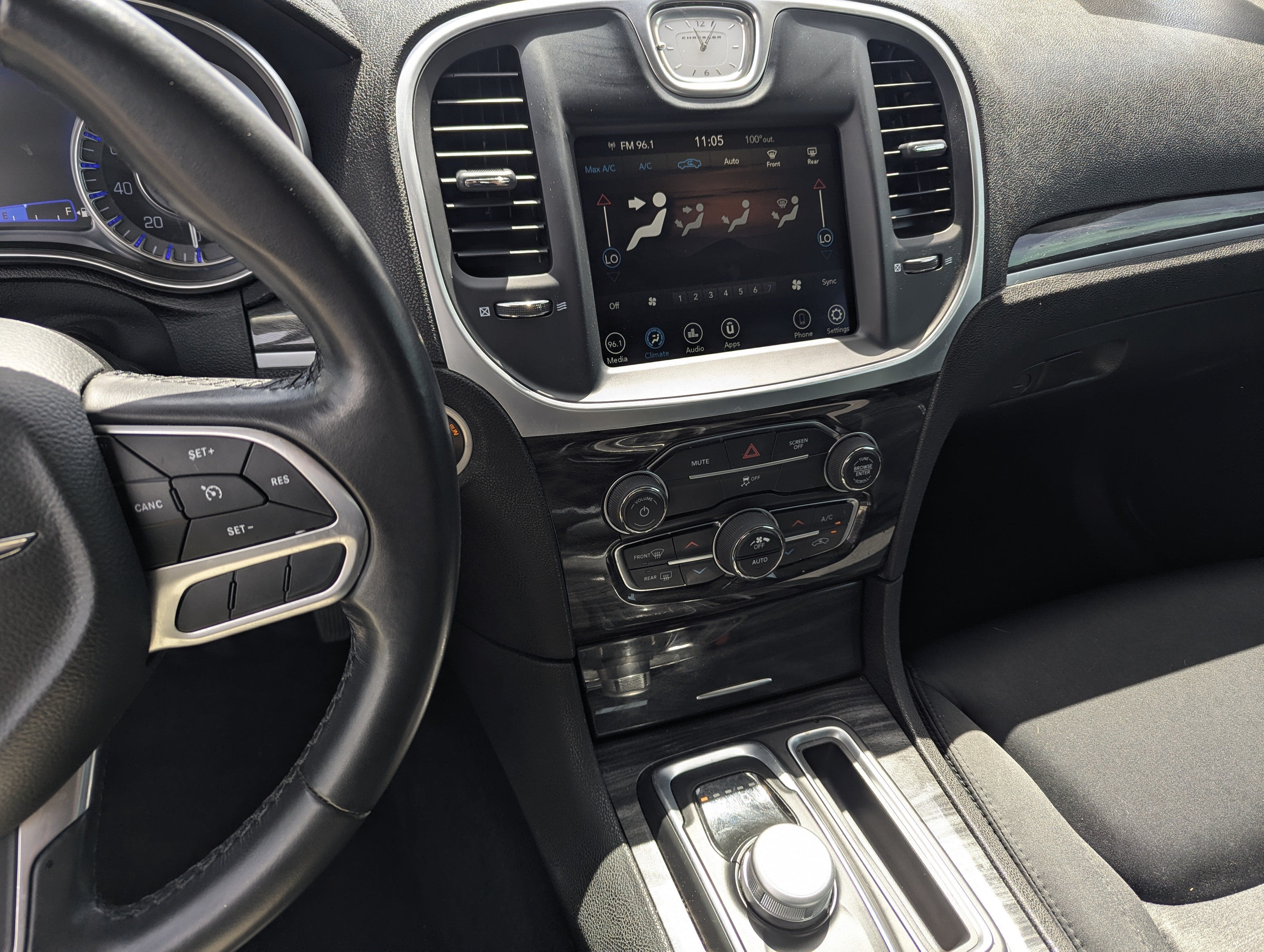 2021 Chrysler 300 Touring