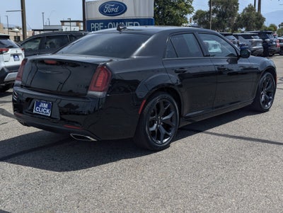 2021 Chrysler 300 Touring