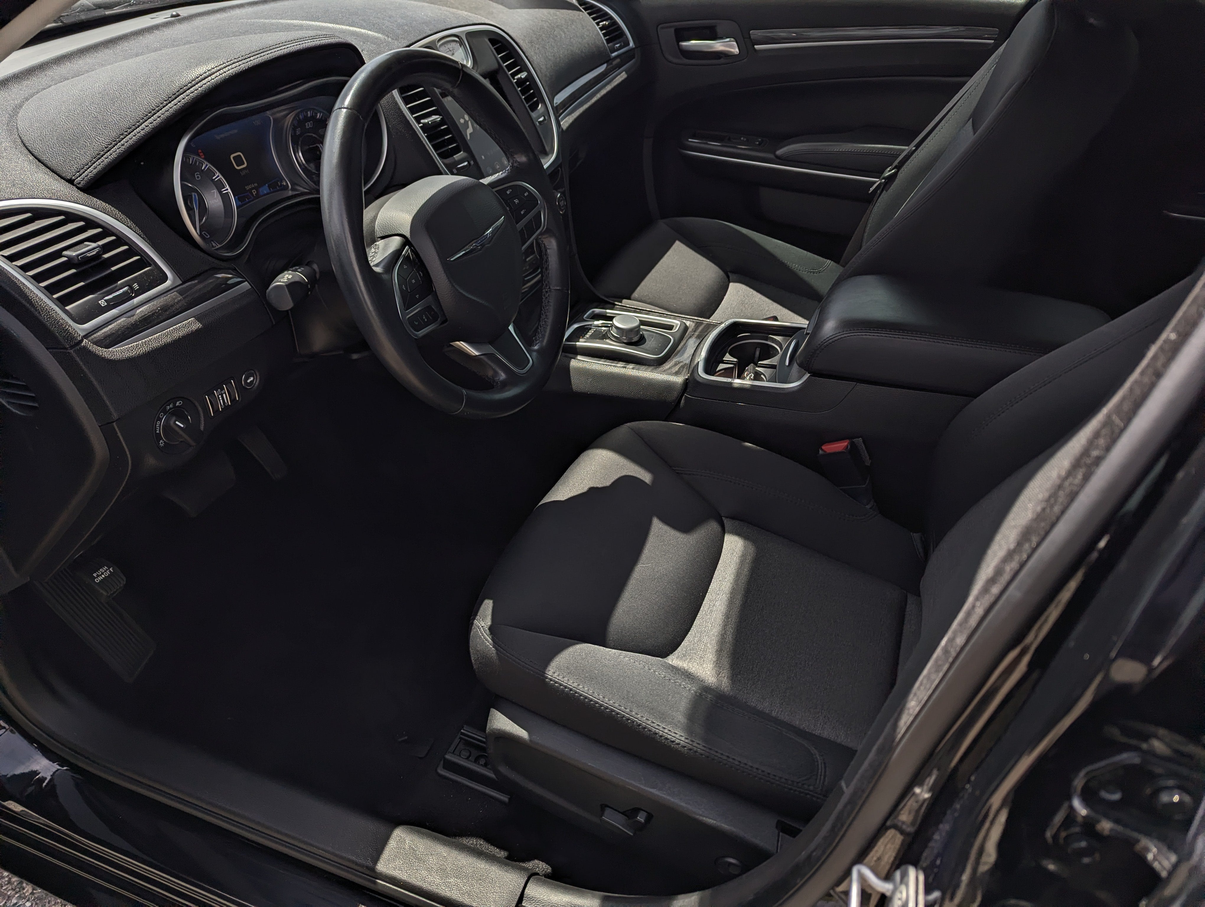 2021 Chrysler 300 Touring