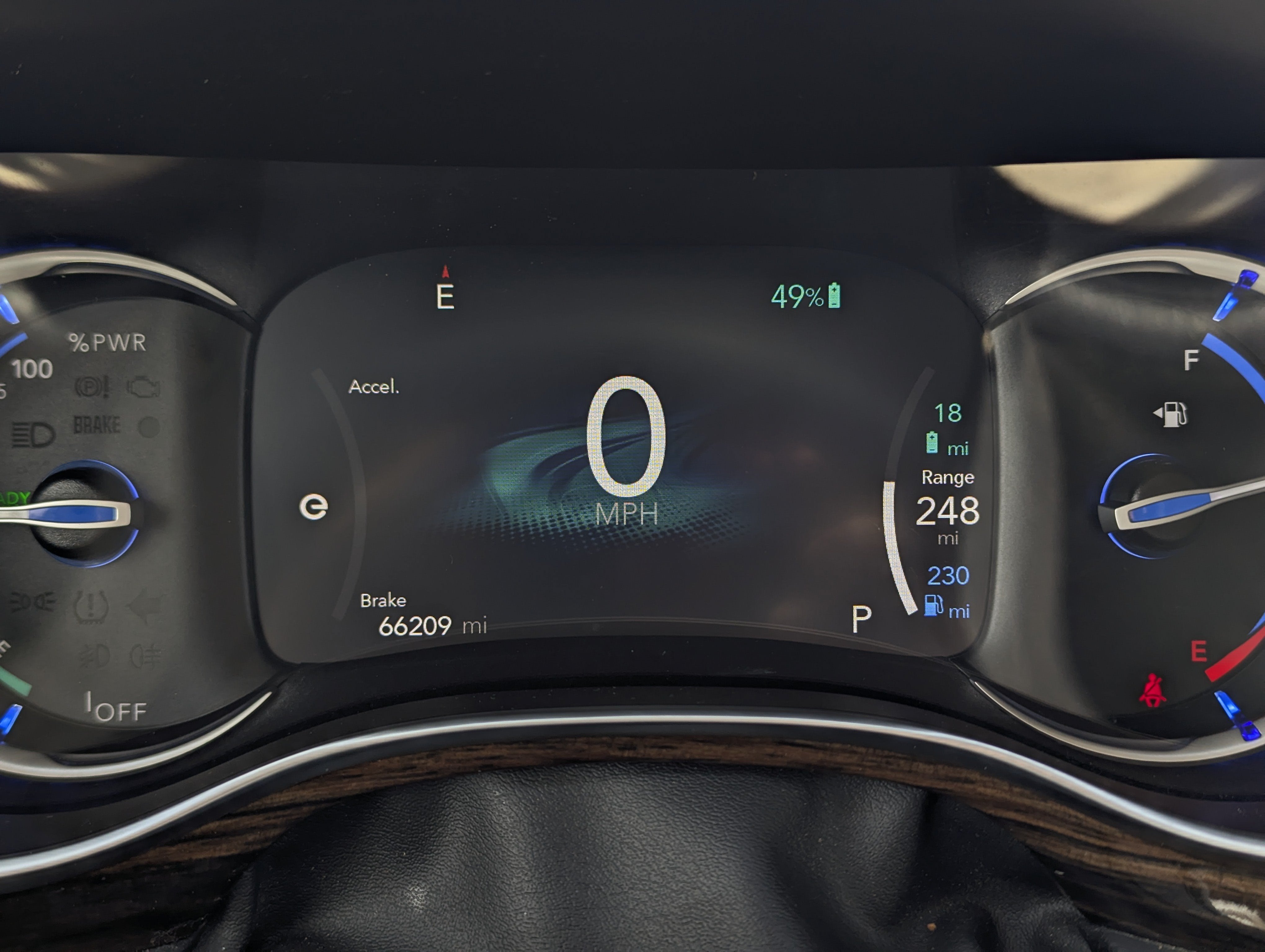 2023 Chrysler Pacifica Hybrid Limited